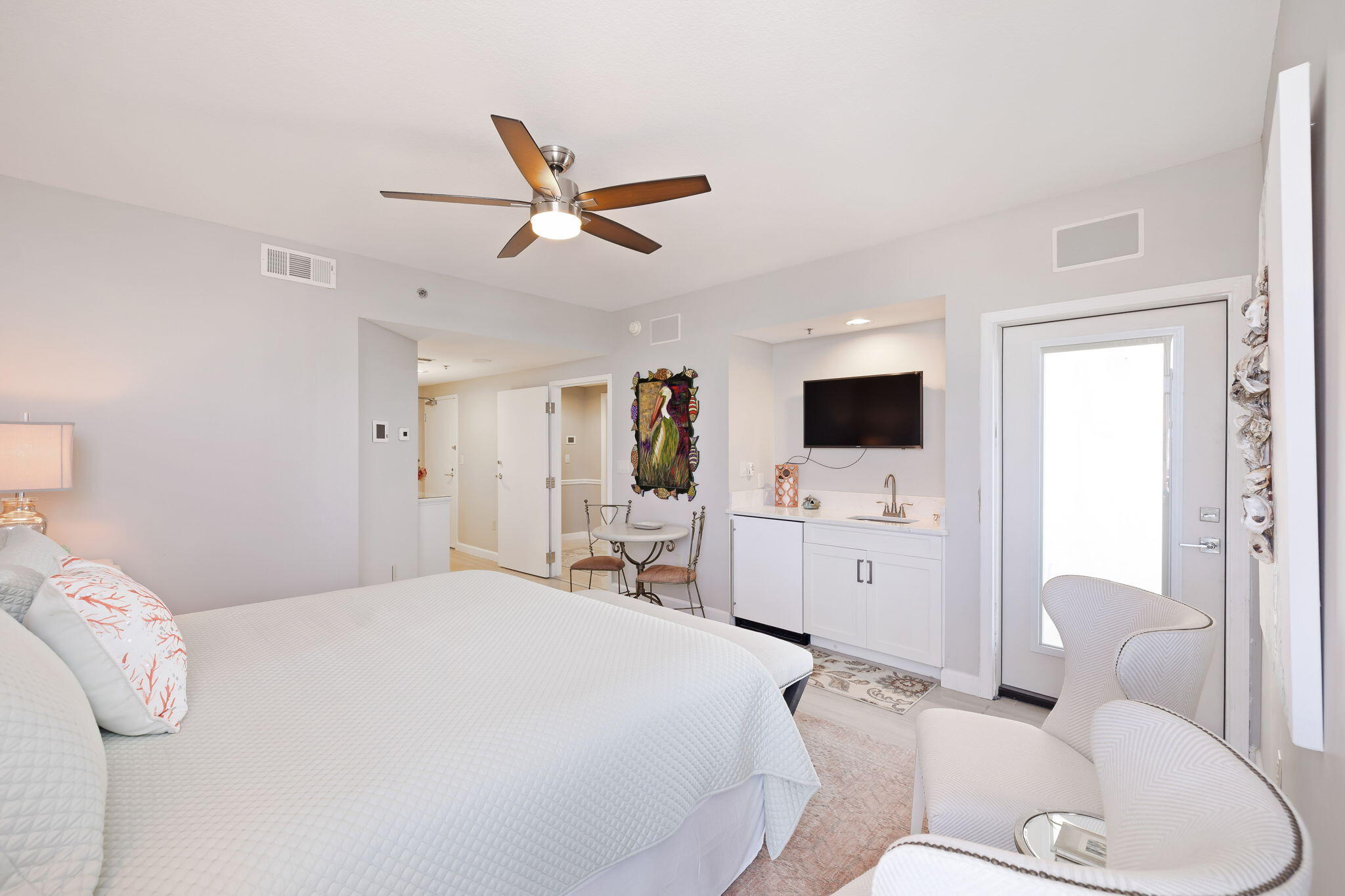 STERLING SHORES - Residential