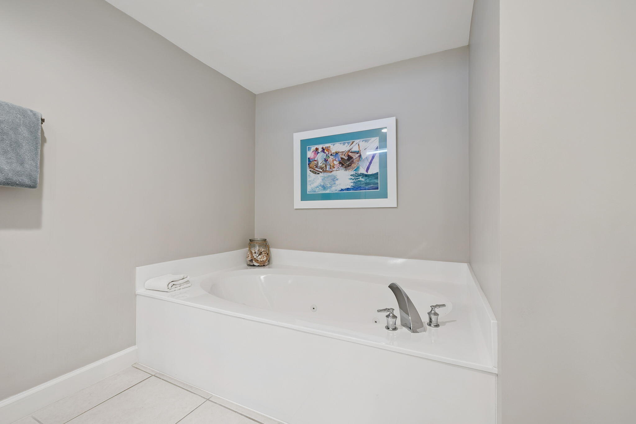 STERLING SHORES - Residential