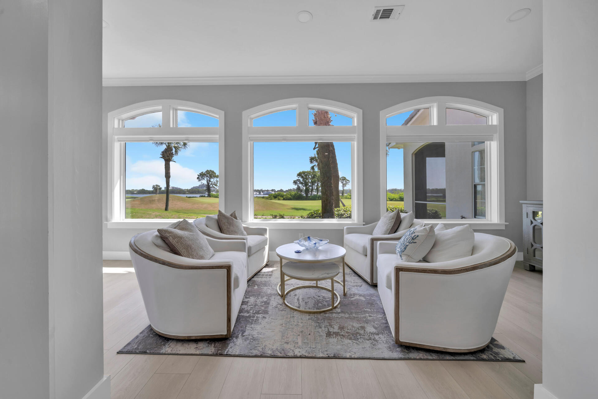 GRAND HARBOUR - Residential