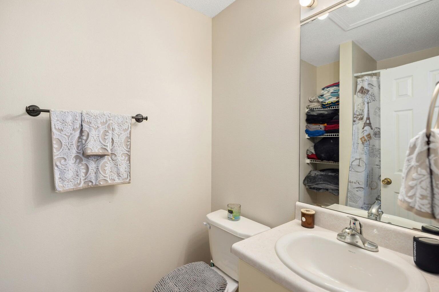 DOMENICAS COVE T/H - Residential