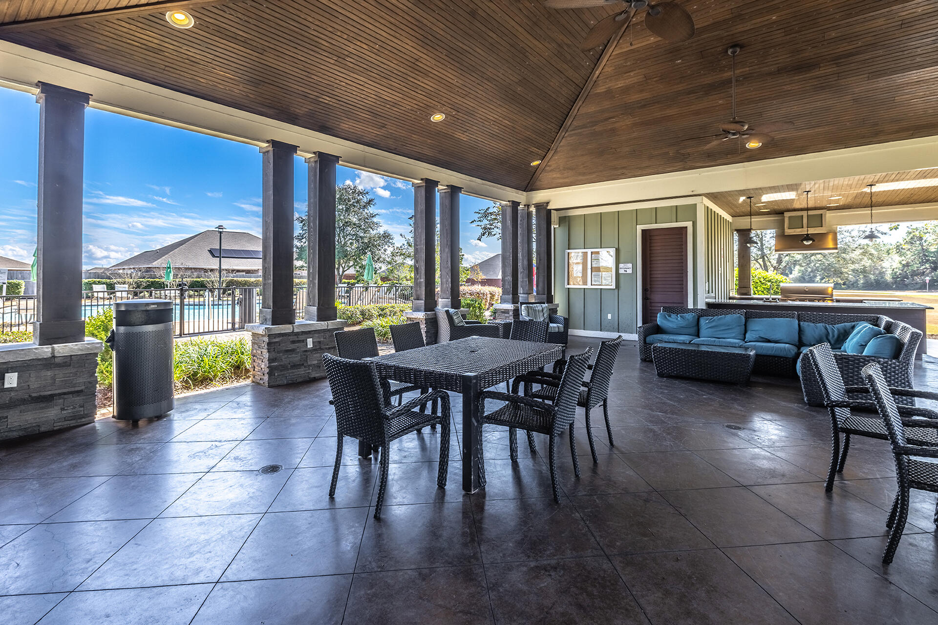 Redstone Commons - Residential