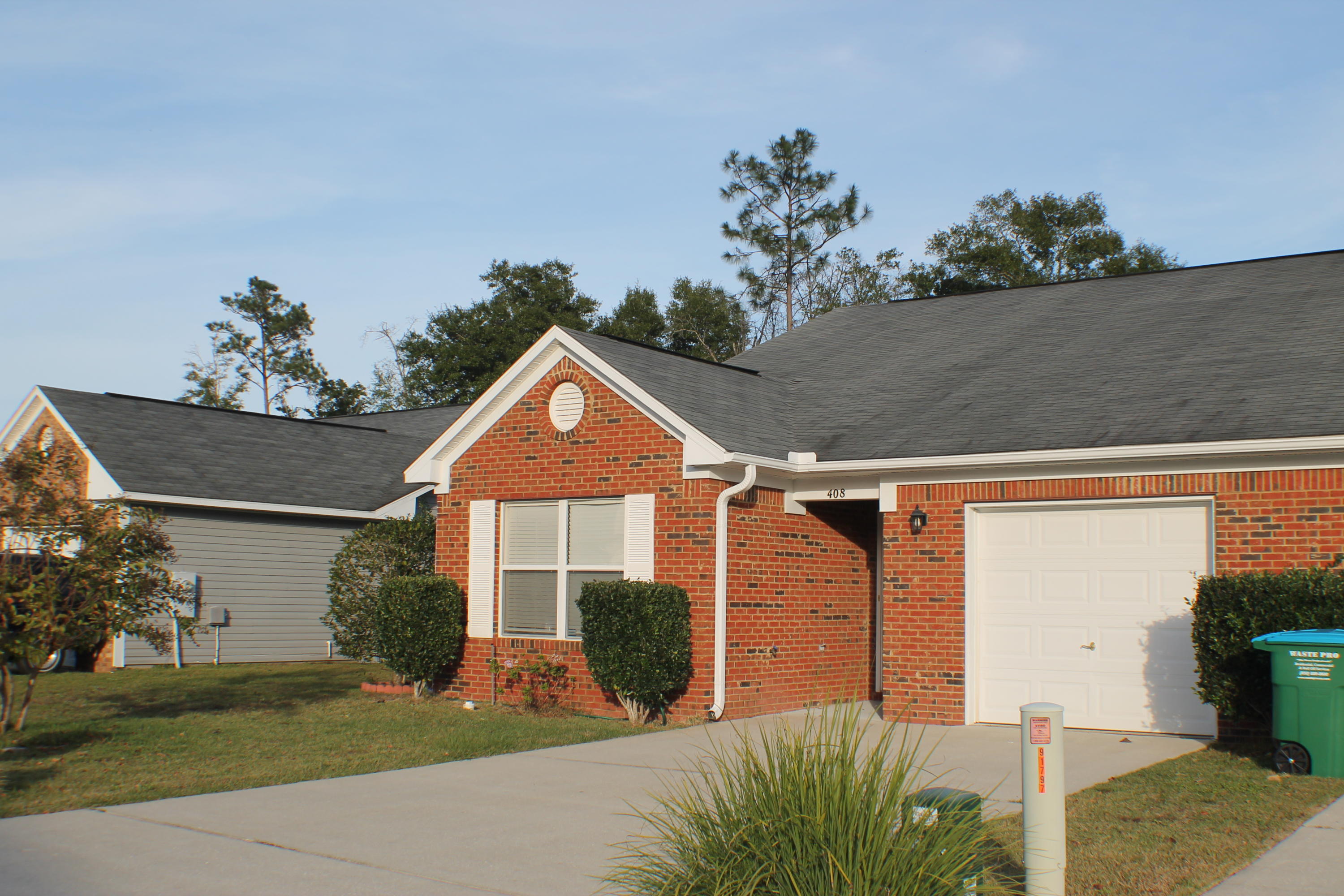 STILLWELL ESTATES - Residential