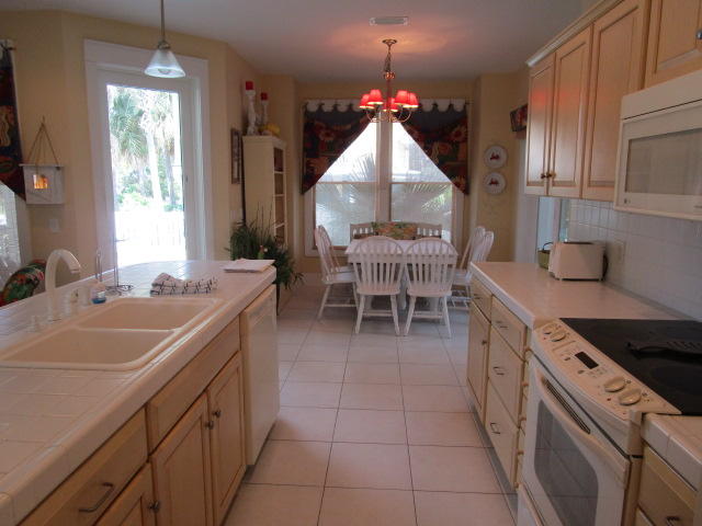 GRAYTON BEACH - Residential