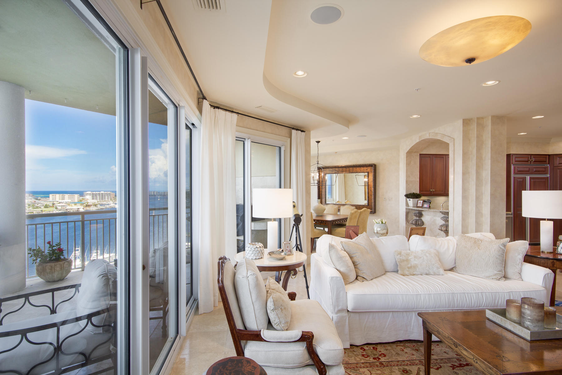 GRAND HARBOR - Residential