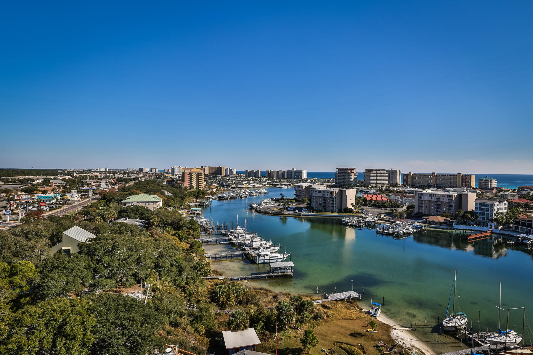 GRAND HARBOR - Residential
