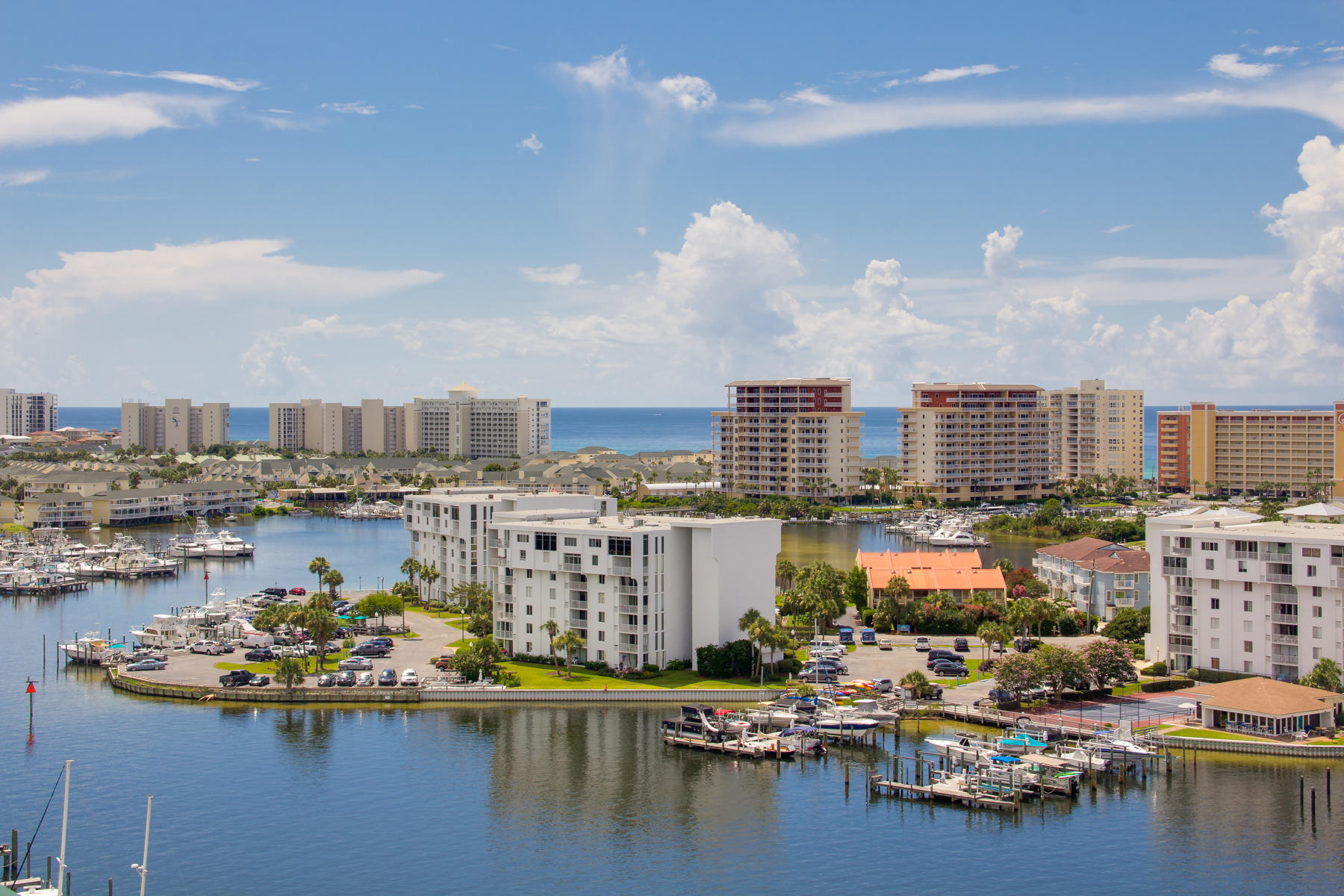 GRAND HARBOR - Residential