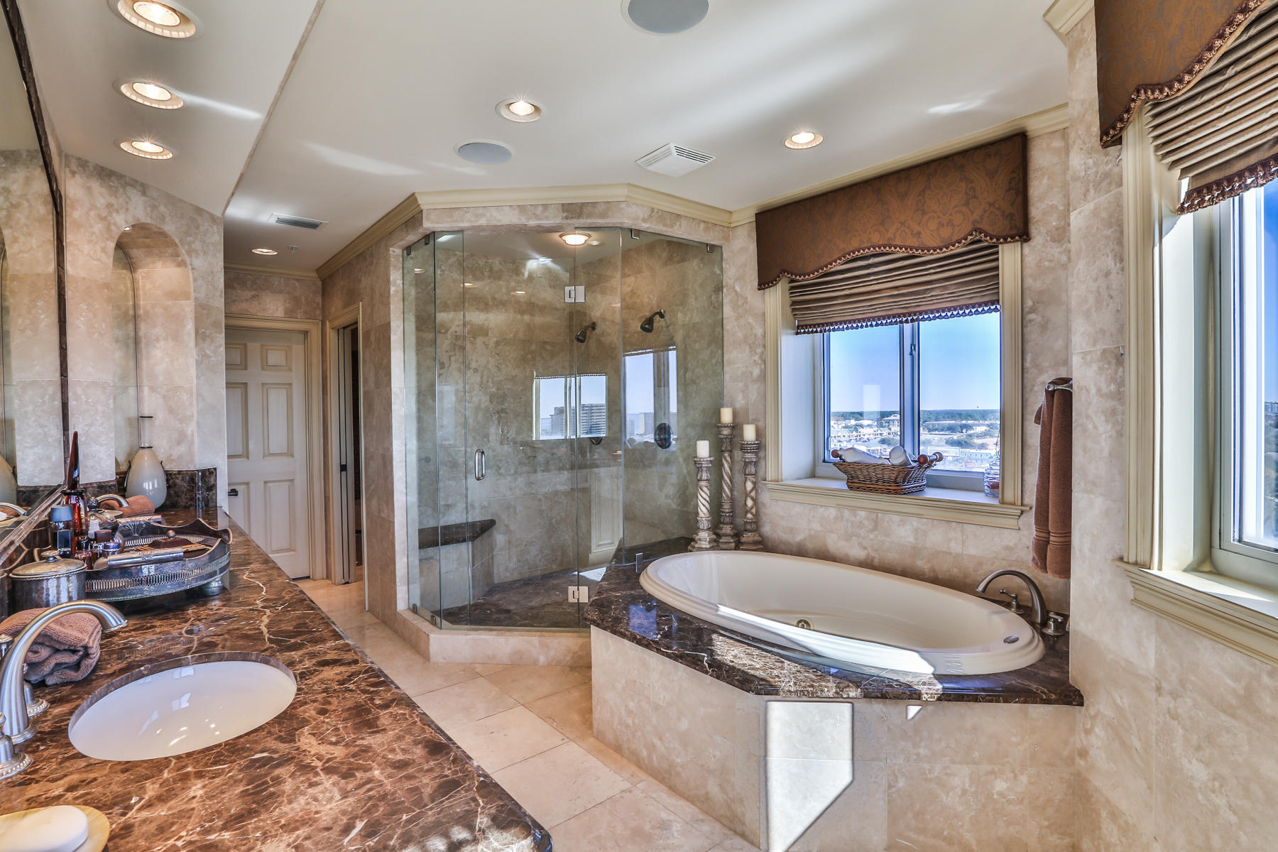 GRAND HARBOR - Residential