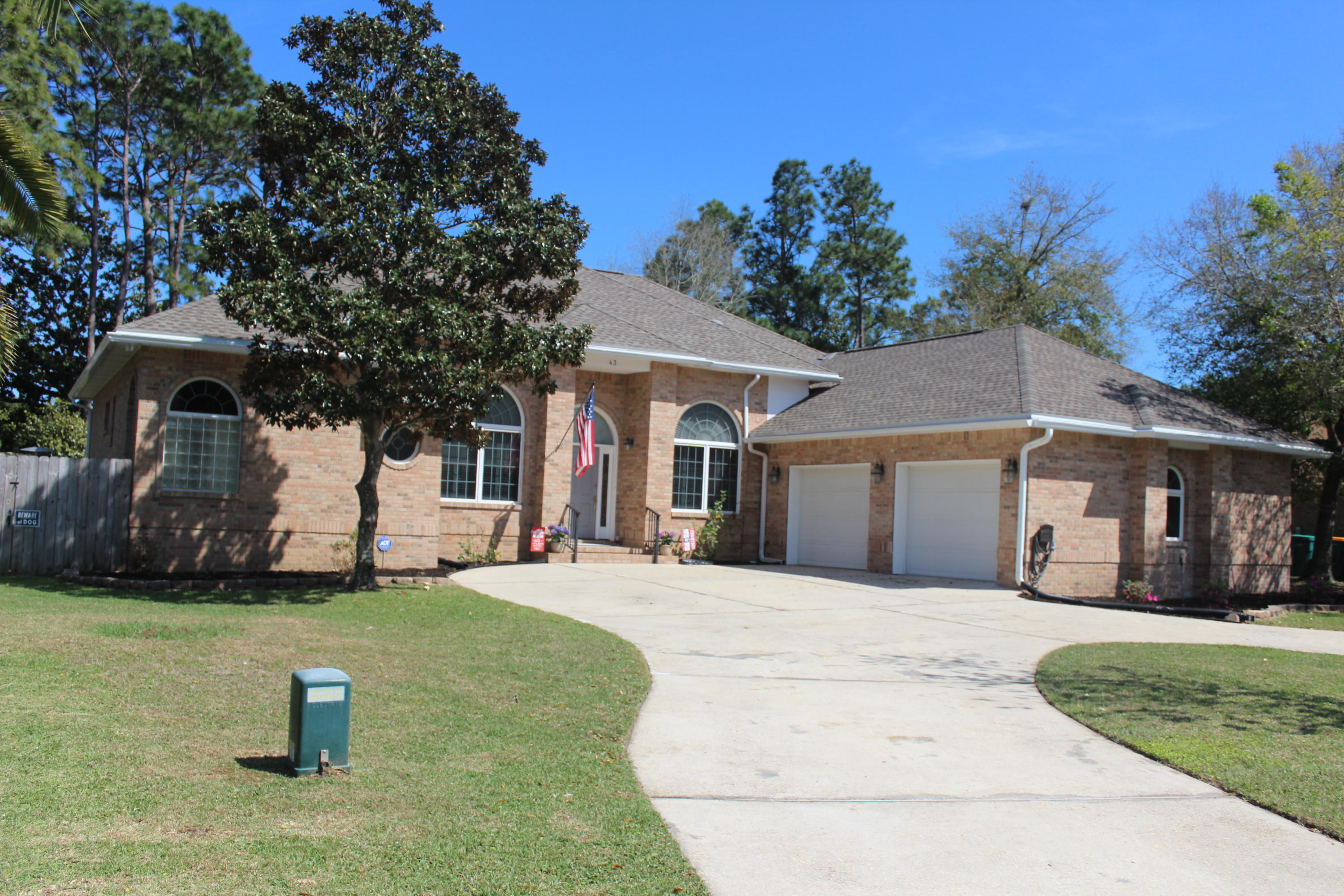 LAKE LORRAINE ESTATES 3 - Residential