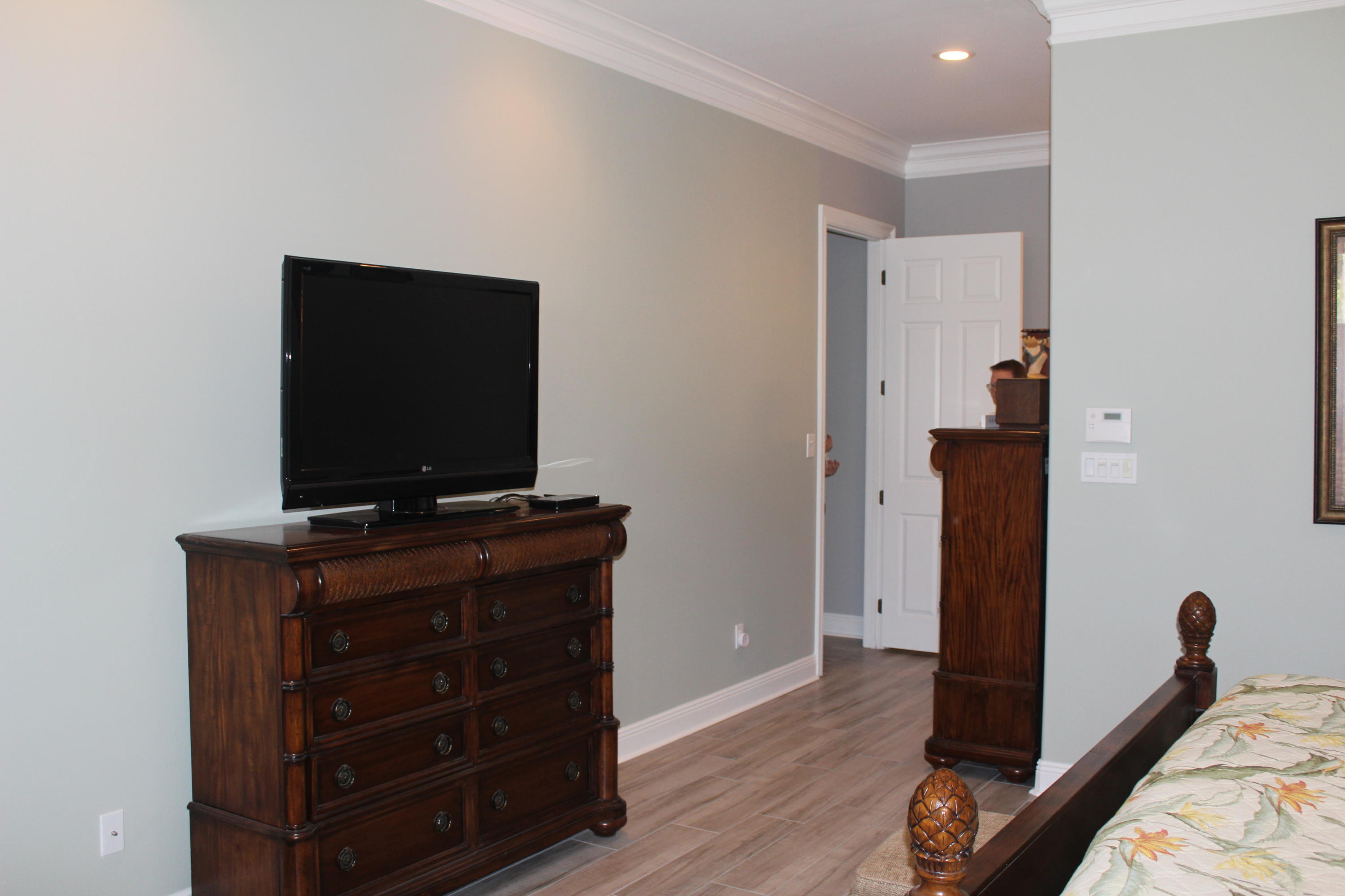 LAKE LORRAINE ESTATES 3 - Residential