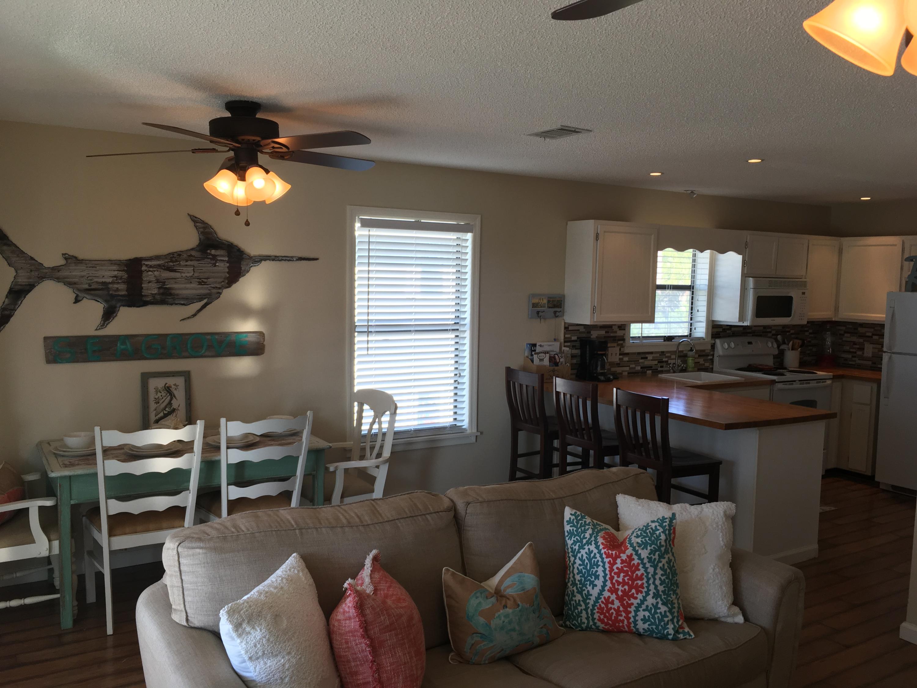 BEACHWOOD VILLAS CONDO PH 2 - Residential