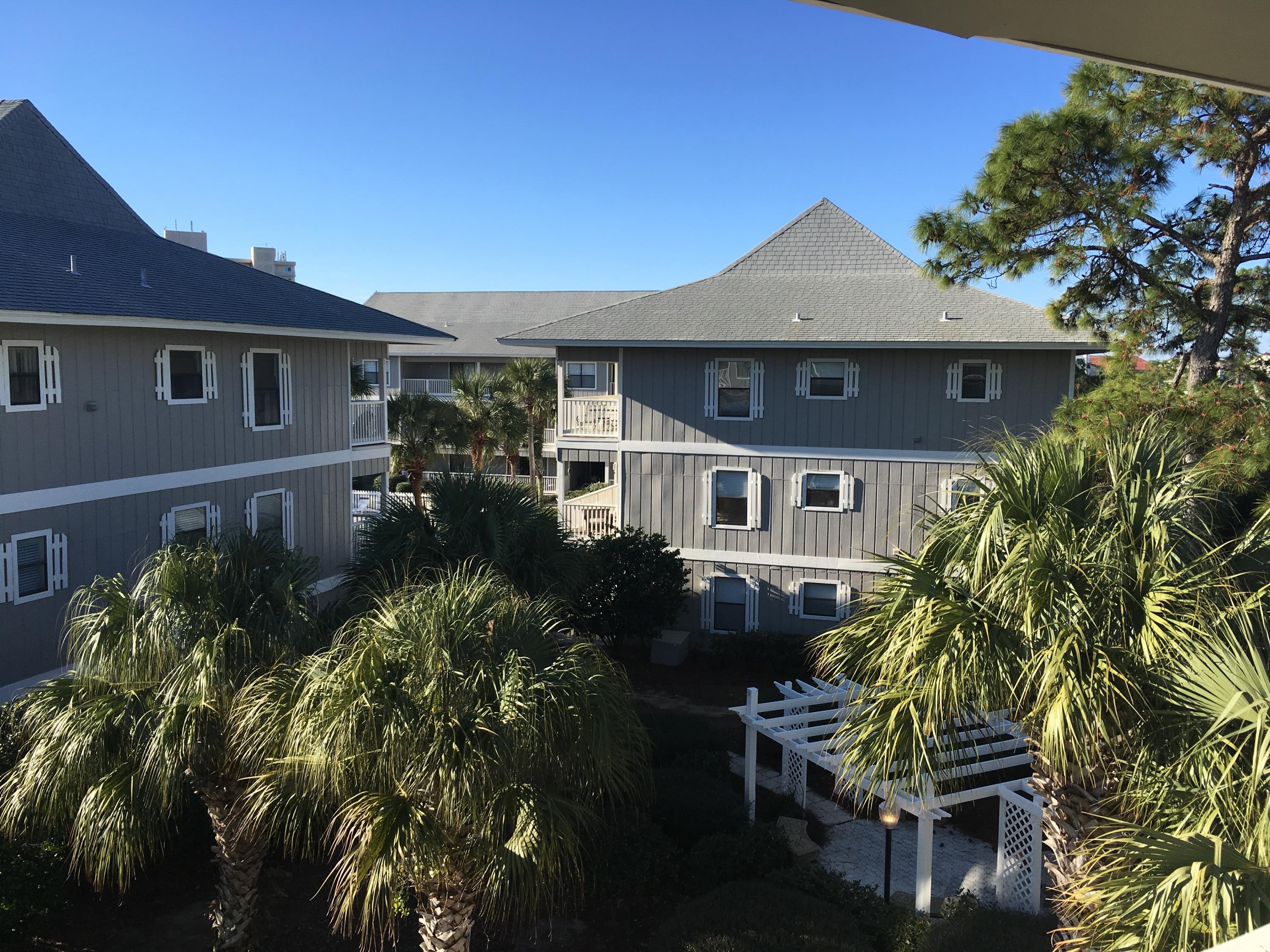 BEACHWOOD VILLAS CONDO PH 2 - Residential