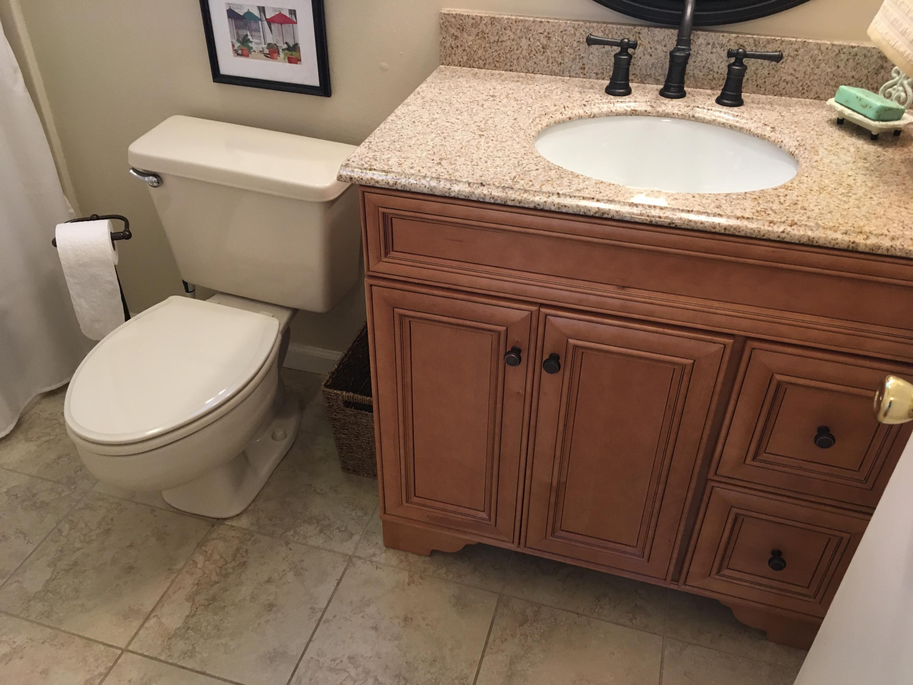 BEACHWOOD VILLAS CONDO PH 2 - Residential