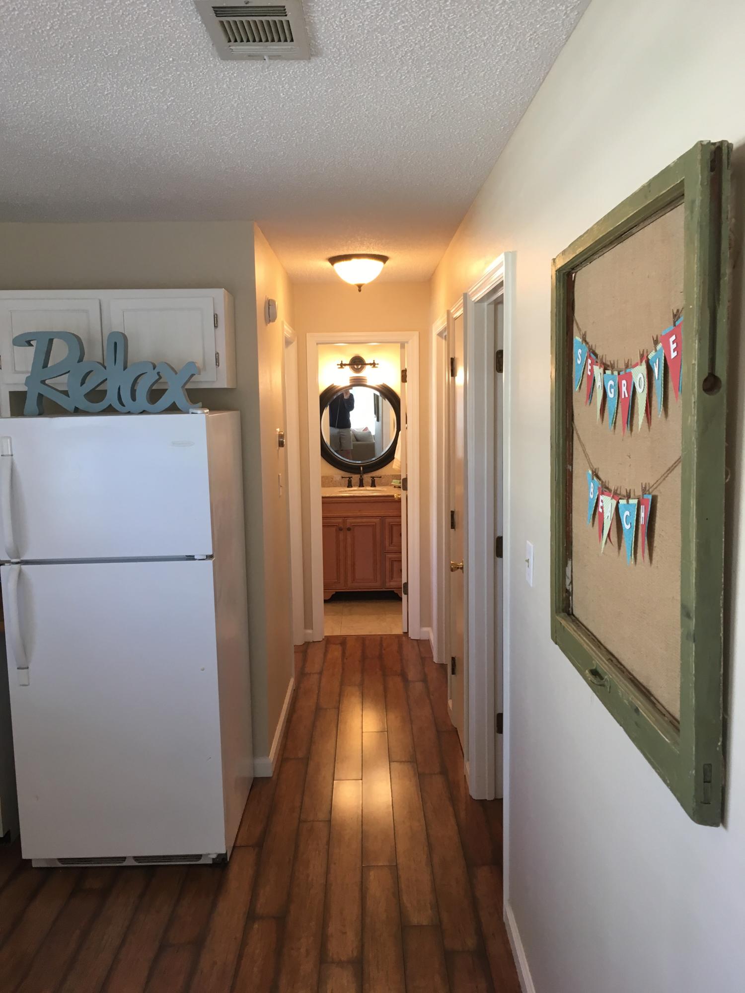 BEACHWOOD VILLAS CONDO PH 2 - Residential