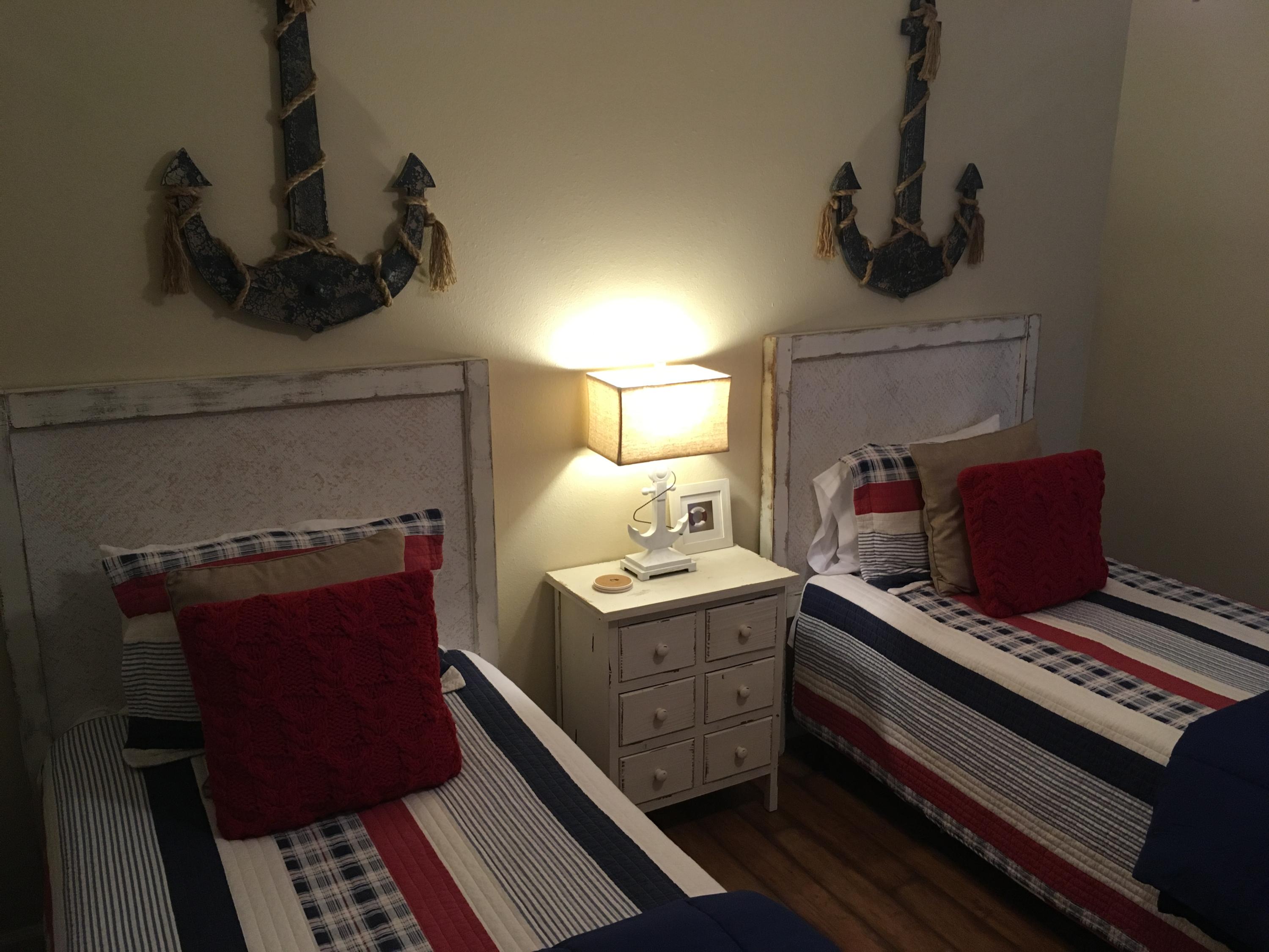 BEACHWOOD VILLAS CONDO PH 2 - Residential