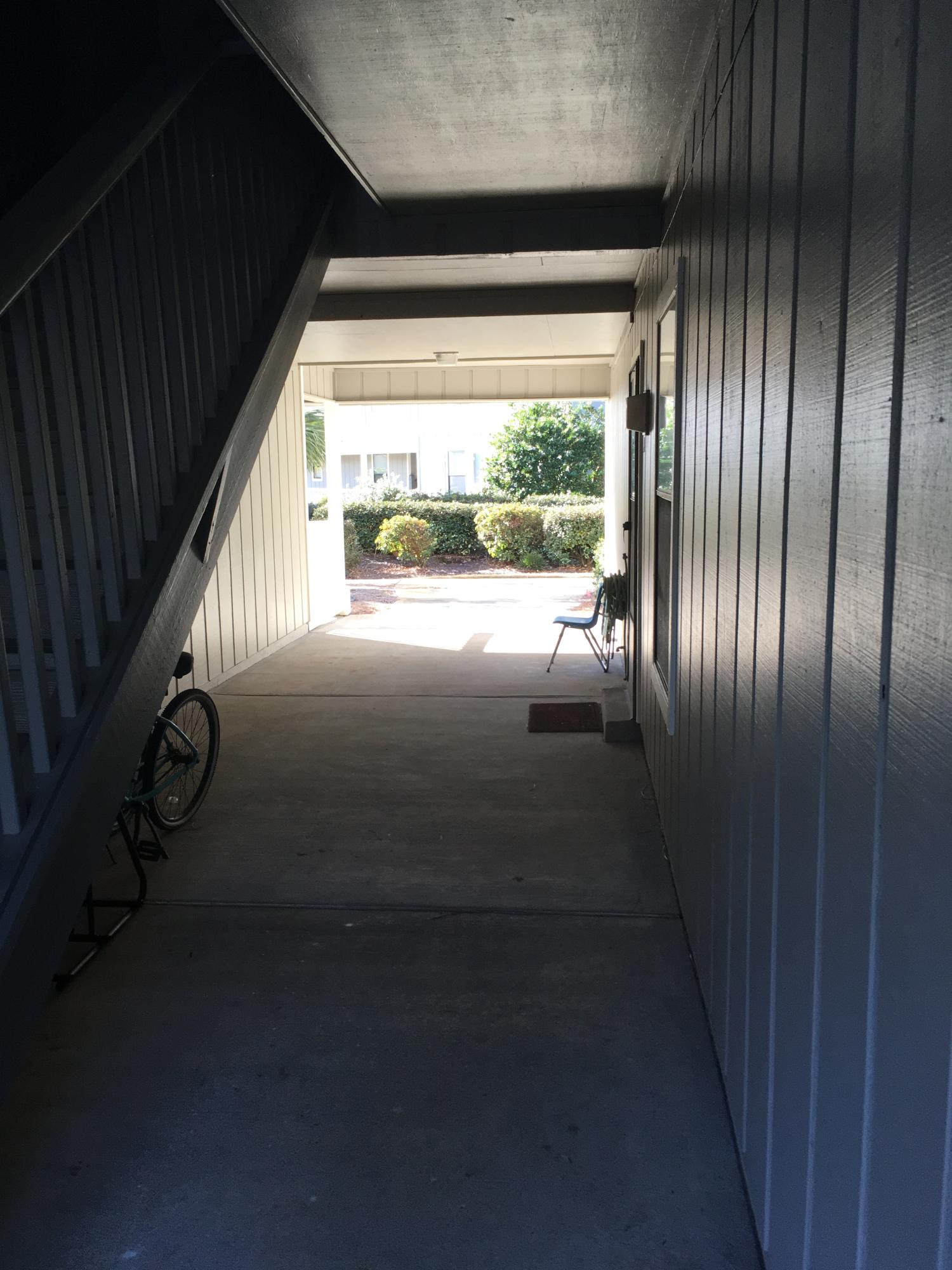 BEACHWOOD VILLAS CONDO PH 2 - Residential