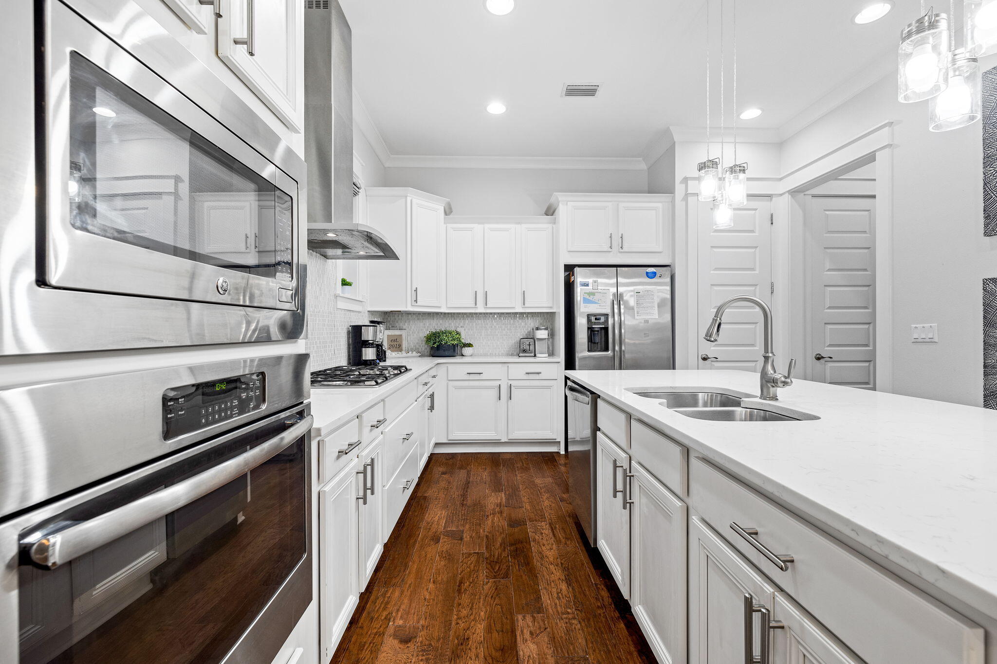 PROMINENCE - Residential