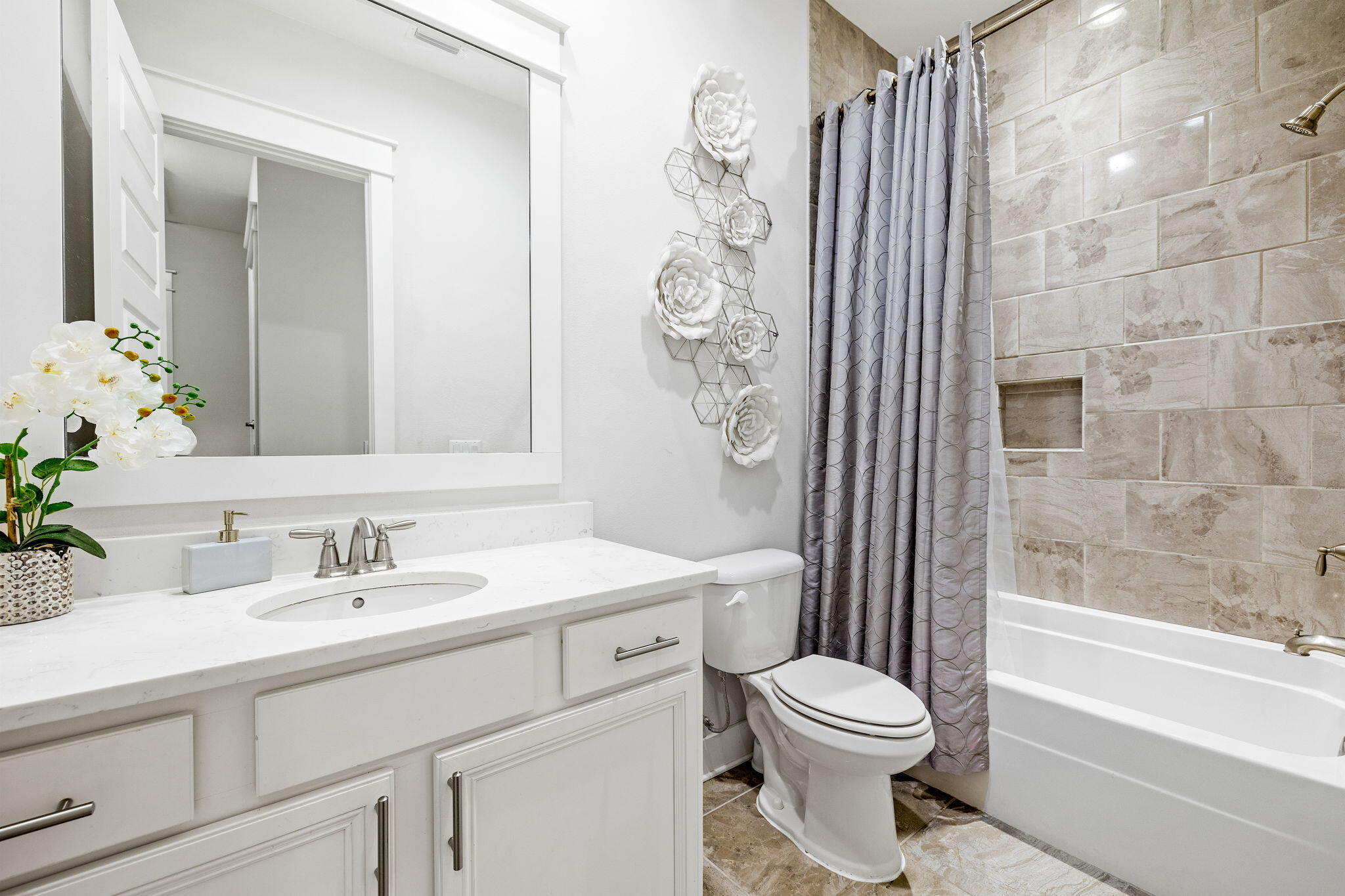 PROMINENCE - Residential