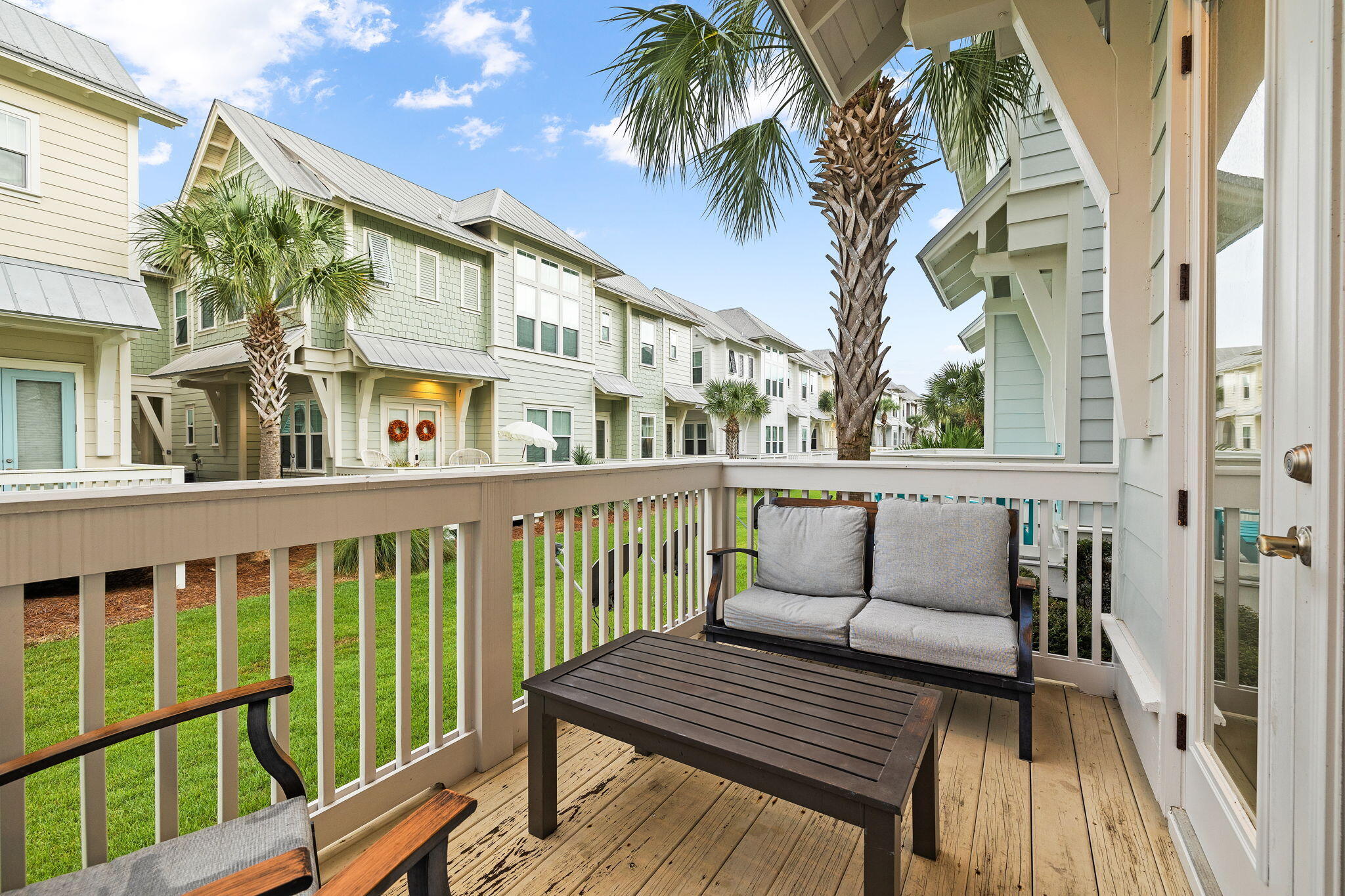 PROMINENCE - Residential