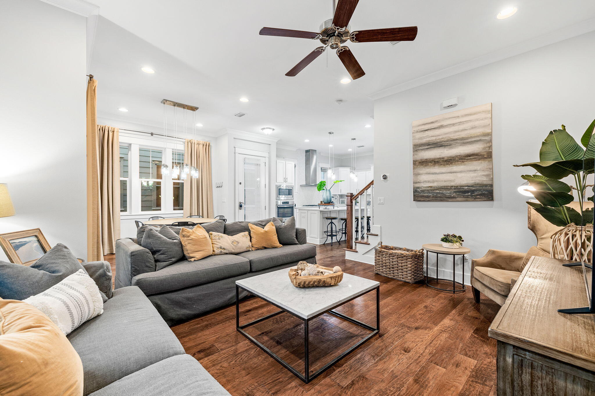 PROMINENCE - Residential
