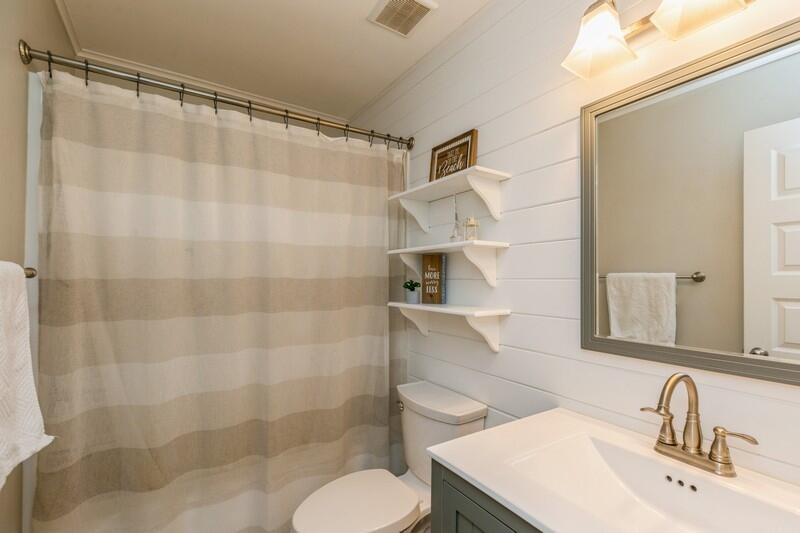 FLORIDA HEIGHTS - Residential