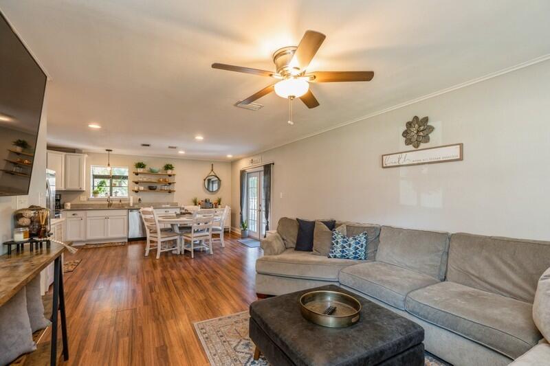 FLORIDA HEIGHTS - Residential