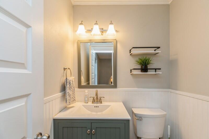 FLORIDA HEIGHTS - Residential