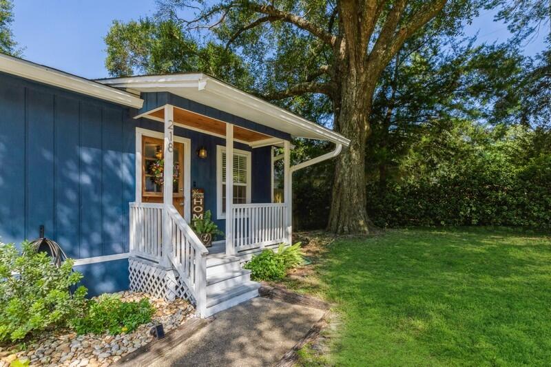 FLORIDA HEIGHTS - Residential