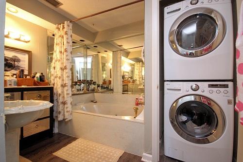 SAFE HARBOUR VILLAGE - Residential