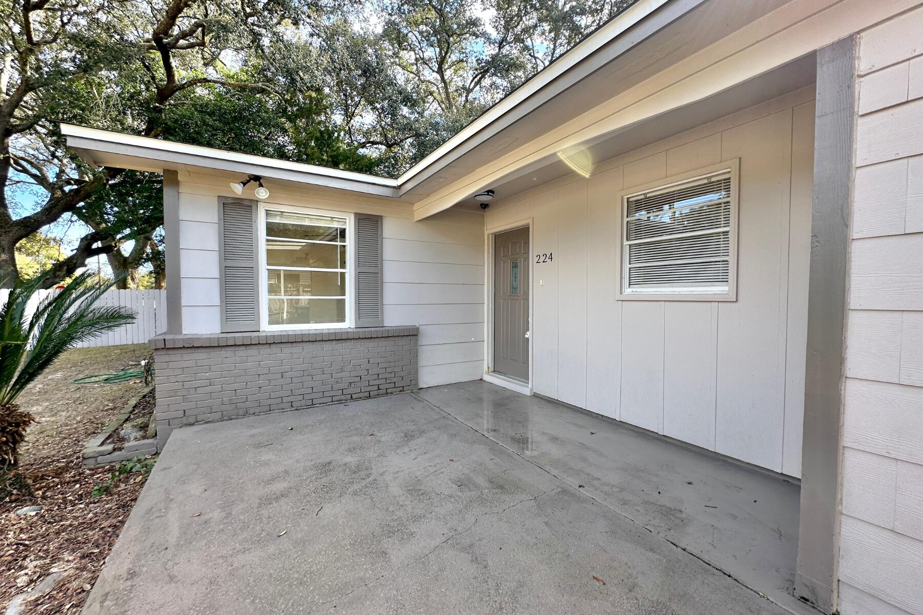 Centrally located, this remodeled Pensacola home is move-in ready! The updated kitchen features granite counters, a deep stainless sink, high-end faucet, ample wood cabinets, and stainless appliances, including a Samsung French Door fridge. Enjoy fresh paint and tile, LED lighting, ceiling fans in all 4 bedrooms, and a versatile 4th bedroom that can serve as a second living room or office. The newer roof offer peace of mind. Outside, a fenced yard, large AS IS shed, oversized driveway, 2-car carport, and spacious patio with French doors make entertaining a breeze. AS IS washer/dryer. NO smoking. 600 minimum FICO credit score required in addition to meeting rental criteria. Pets allowed upon approval with a non-refundable pet fee and with a Petscreening.com report. All applicants are required to complete an application on PetScreening.com regardless of if they own a pet or not.  Applicants with an ESA are also required to complete the application.

** Fees Required once an application is approved include, but may not be limited to: Security Deposit, Non-Refundable Fees (cleaning and rekey), $20 Certified Mail Fee, and Pet Fees (when applicable).  ***