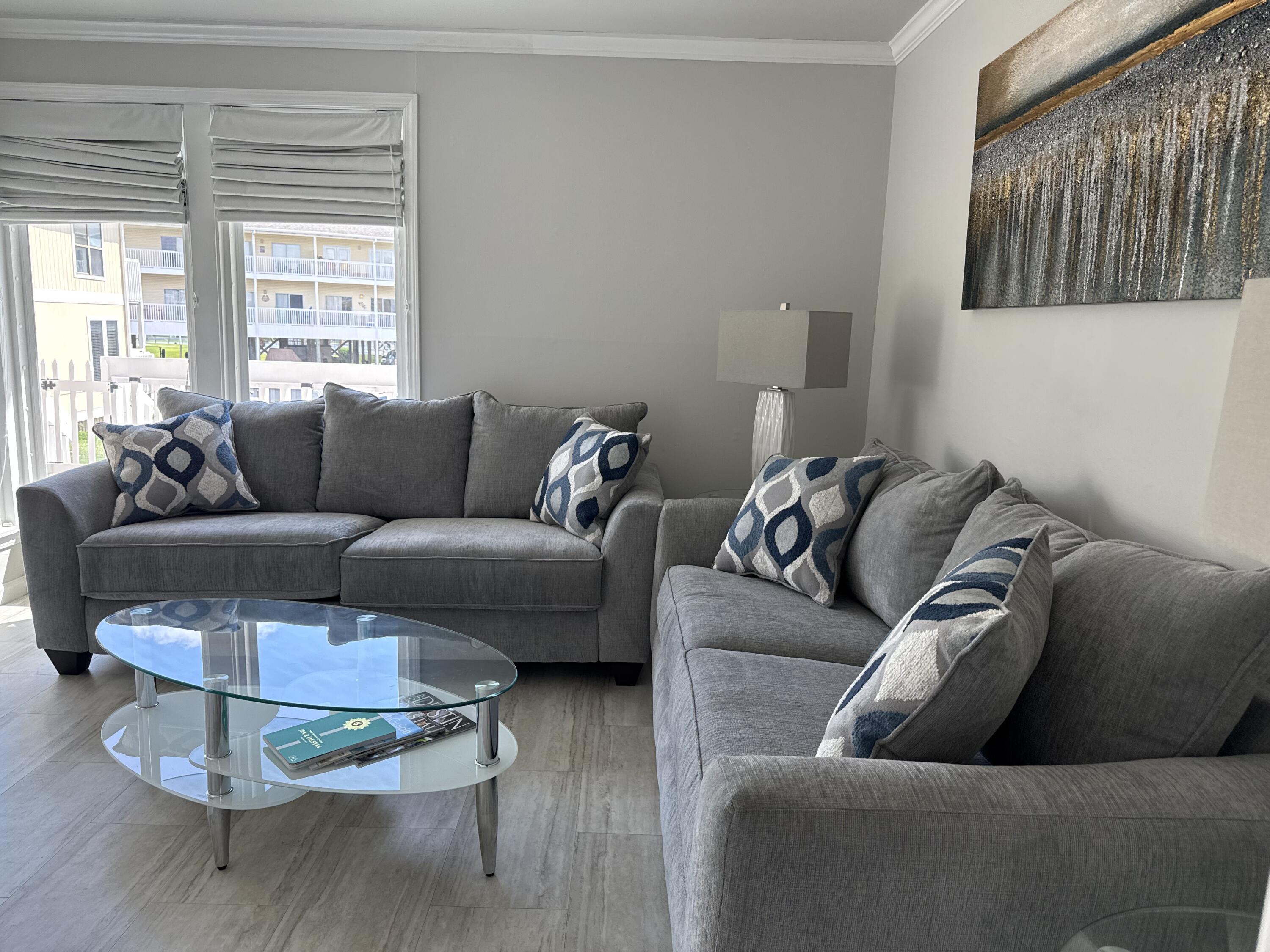 SANDPIPER COVE PHASE #1 UNIT B BLDG 14 - Residential