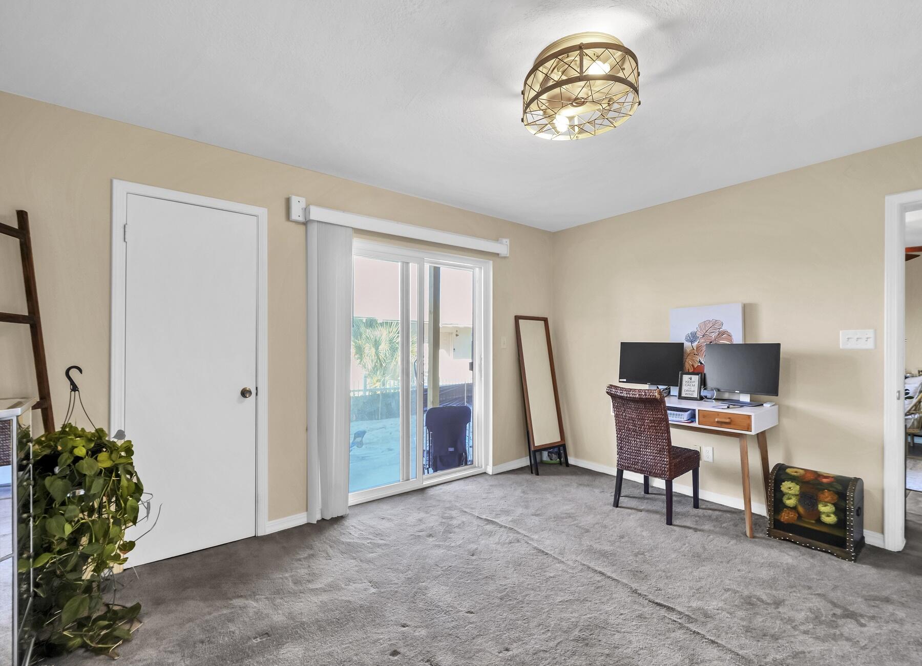 COMMODORES LANDING - Residential