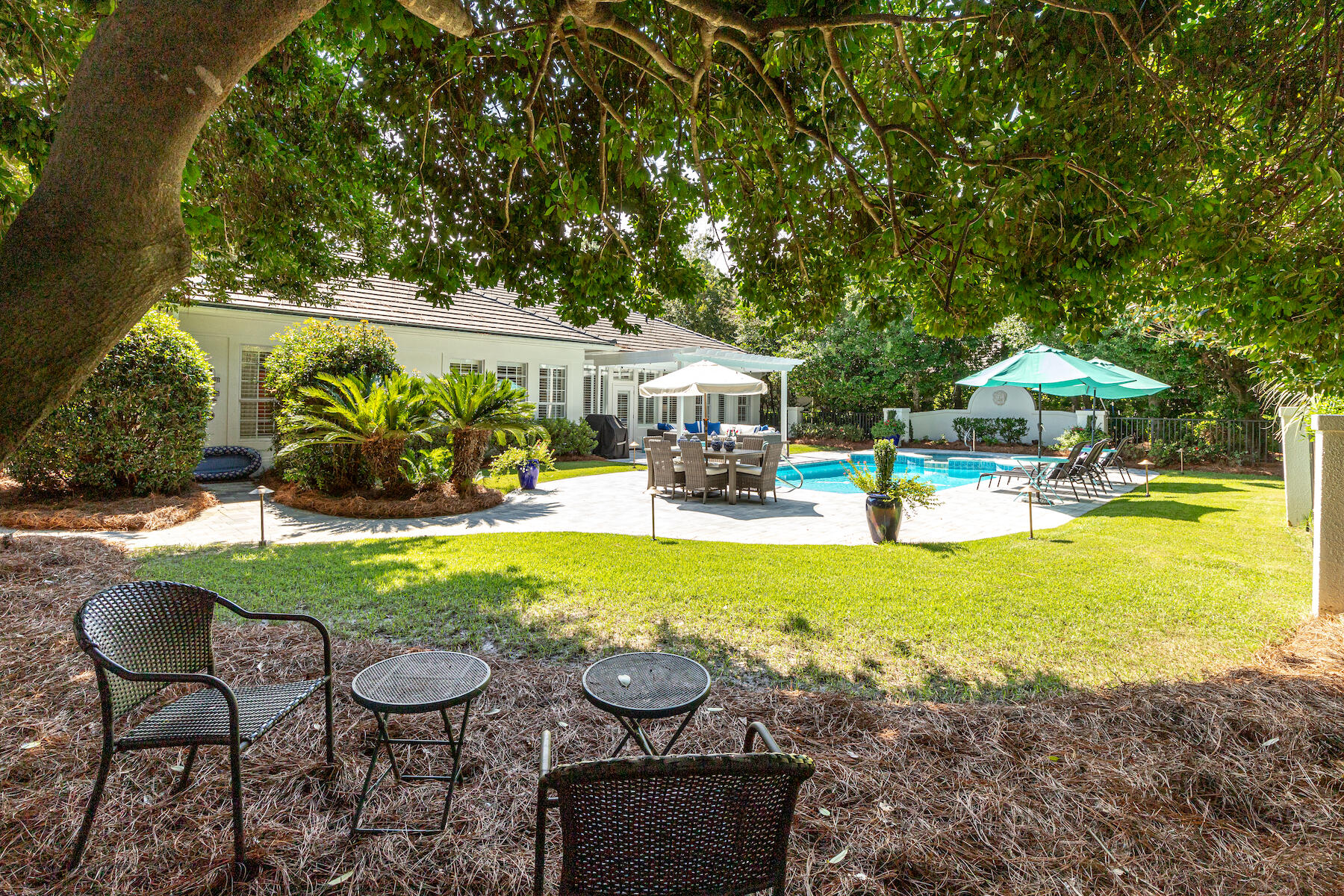 BAYTOWNE AVENUE - Residential