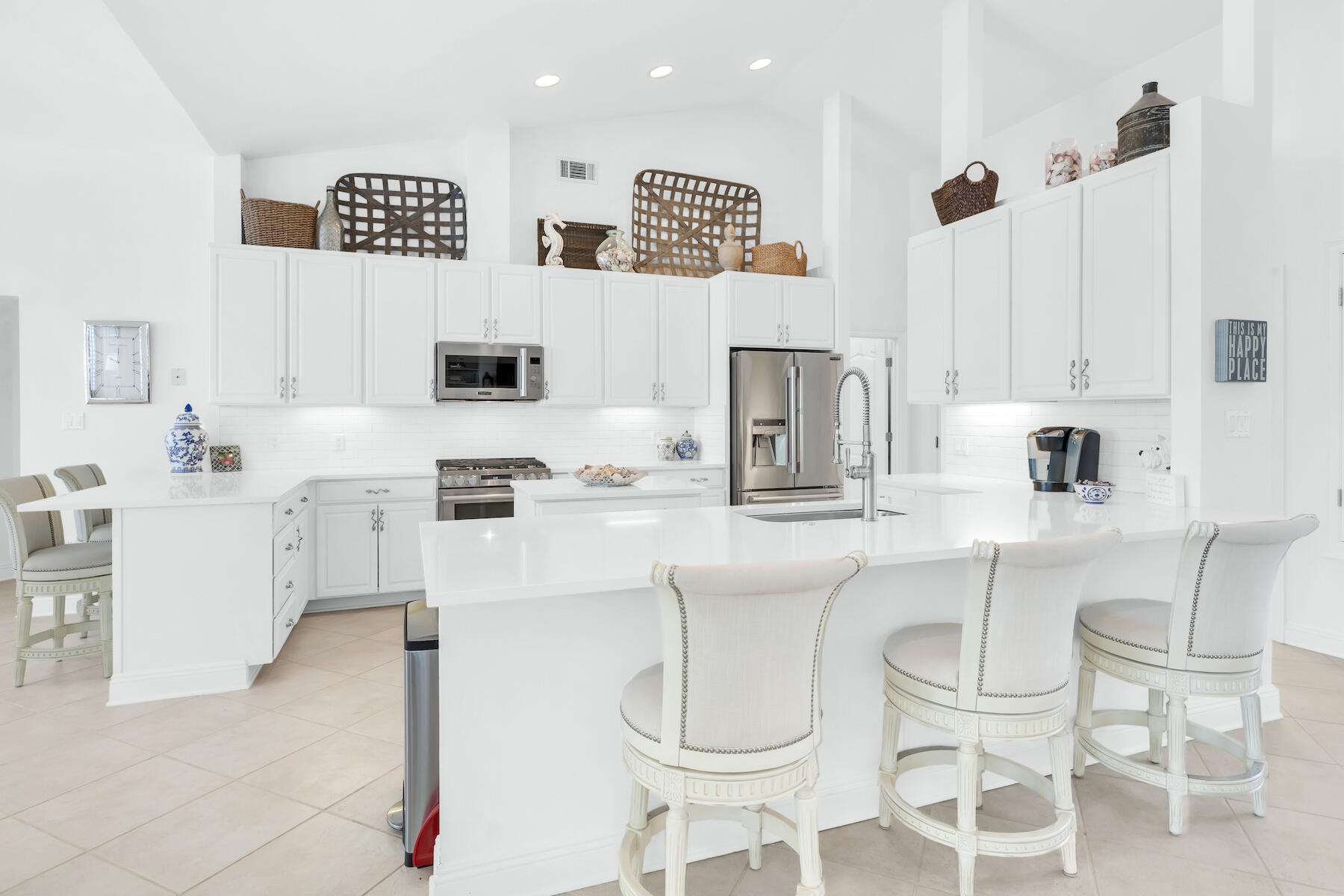 BAYTOWNE AVENUE - Residential