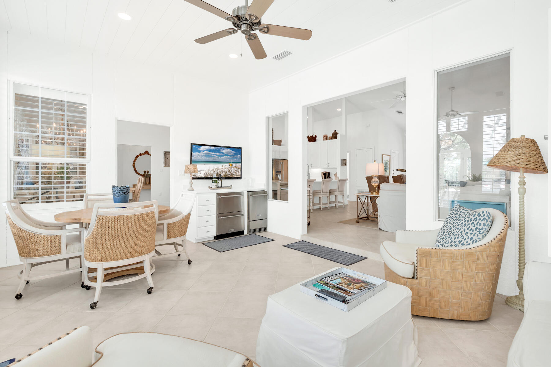 BAYTOWNE AVENUE - Residential