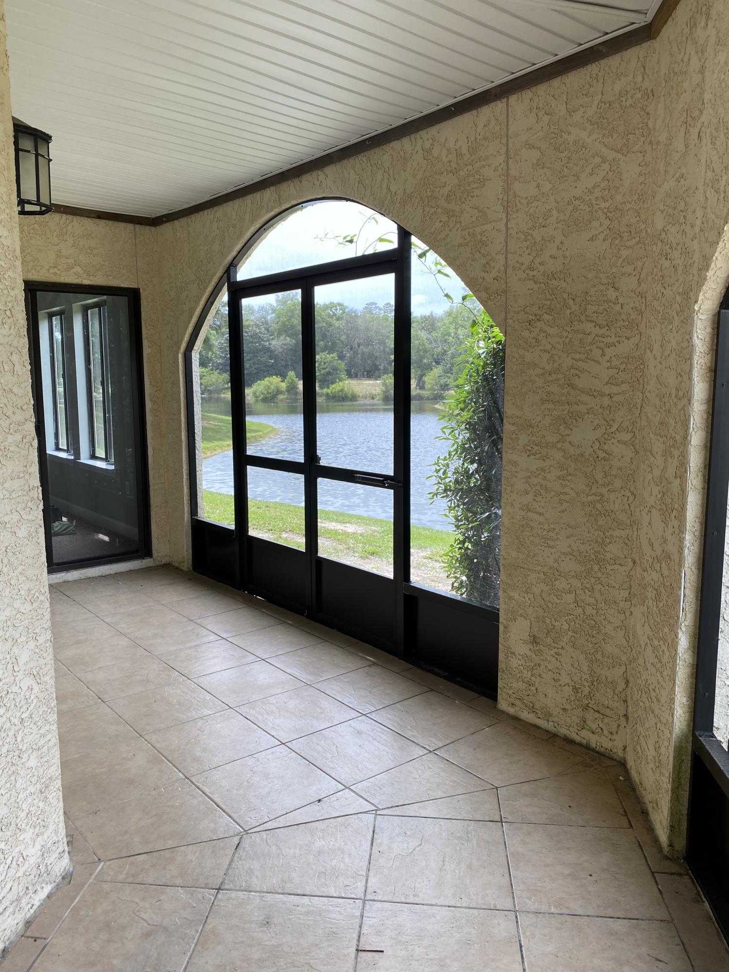 LAKESIDE CONDO AT BLUEWATER BAY - Residential Lease