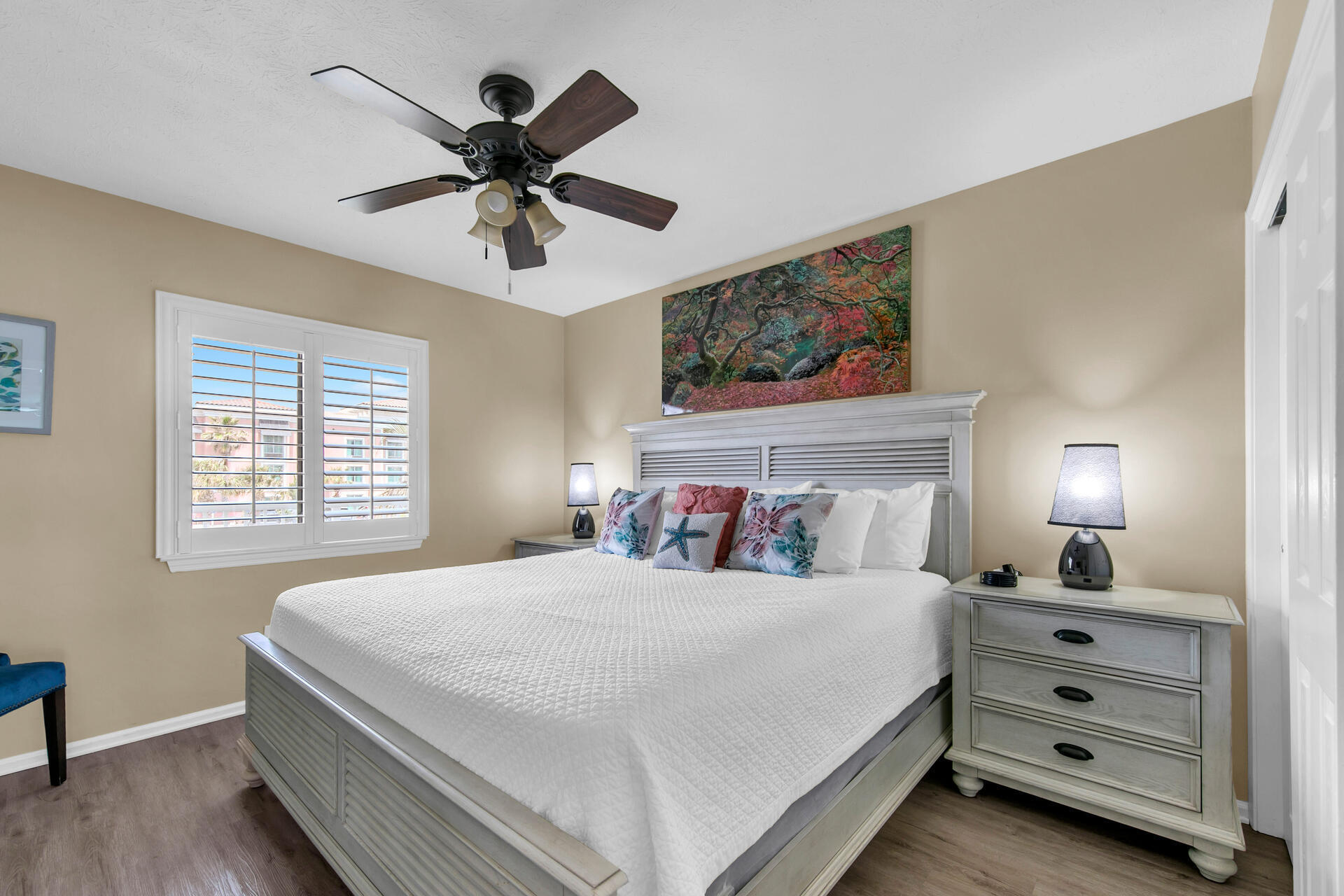 SEAFARER CONDO - Residential