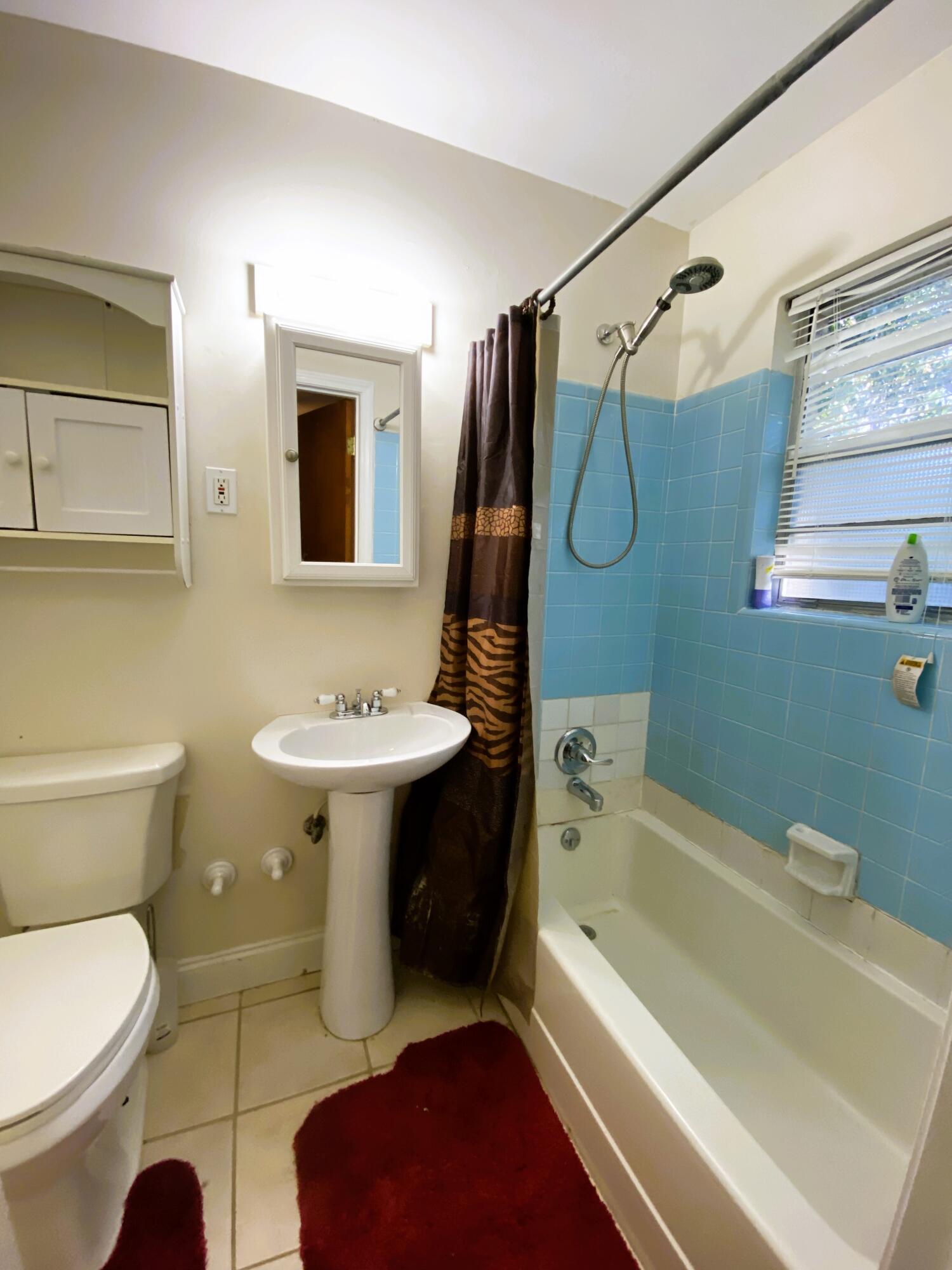 ELLIOTTS POINT 10TH ADDN - Residential