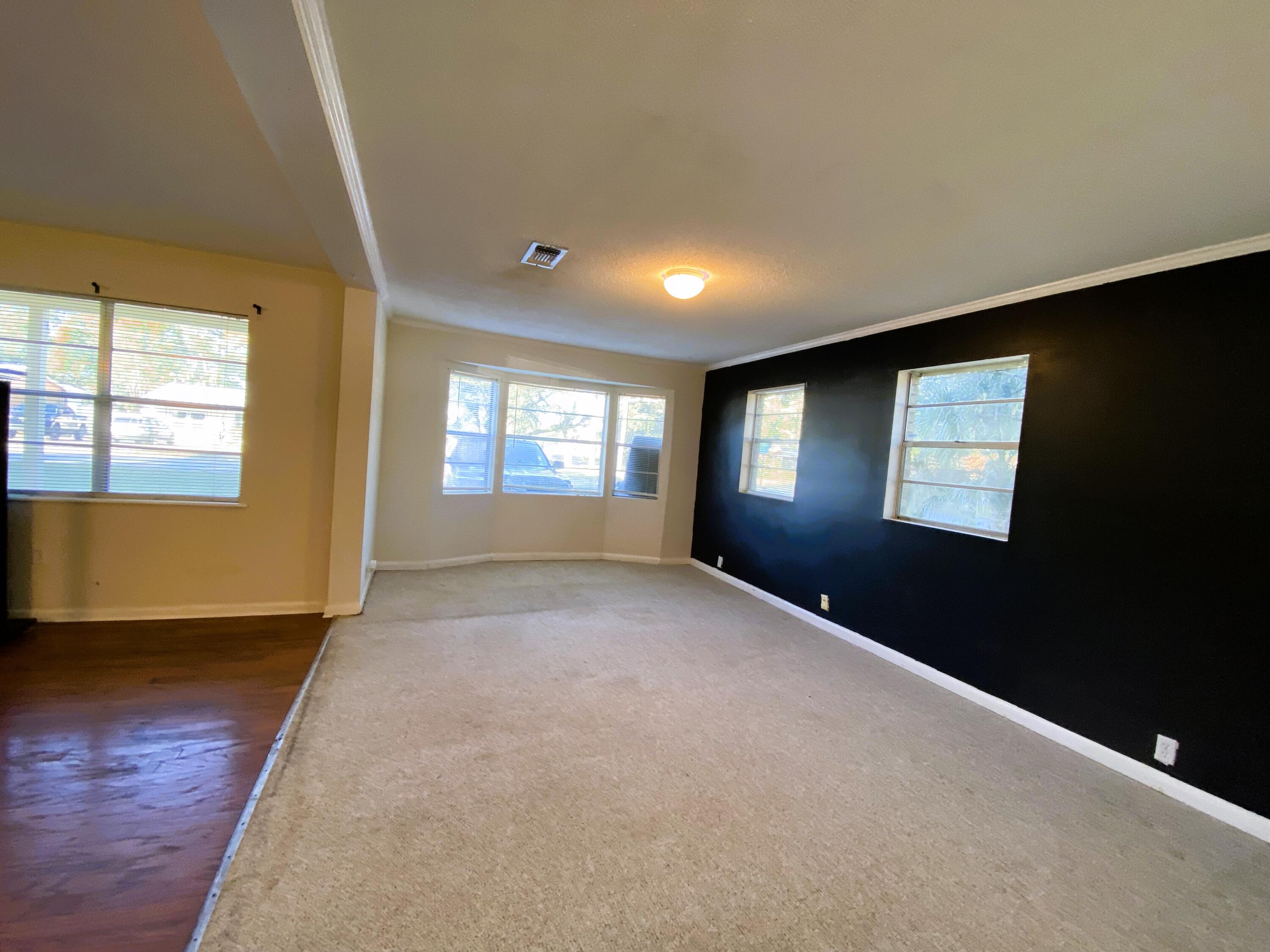 ELLIOTTS POINT 10TH ADDN - Residential