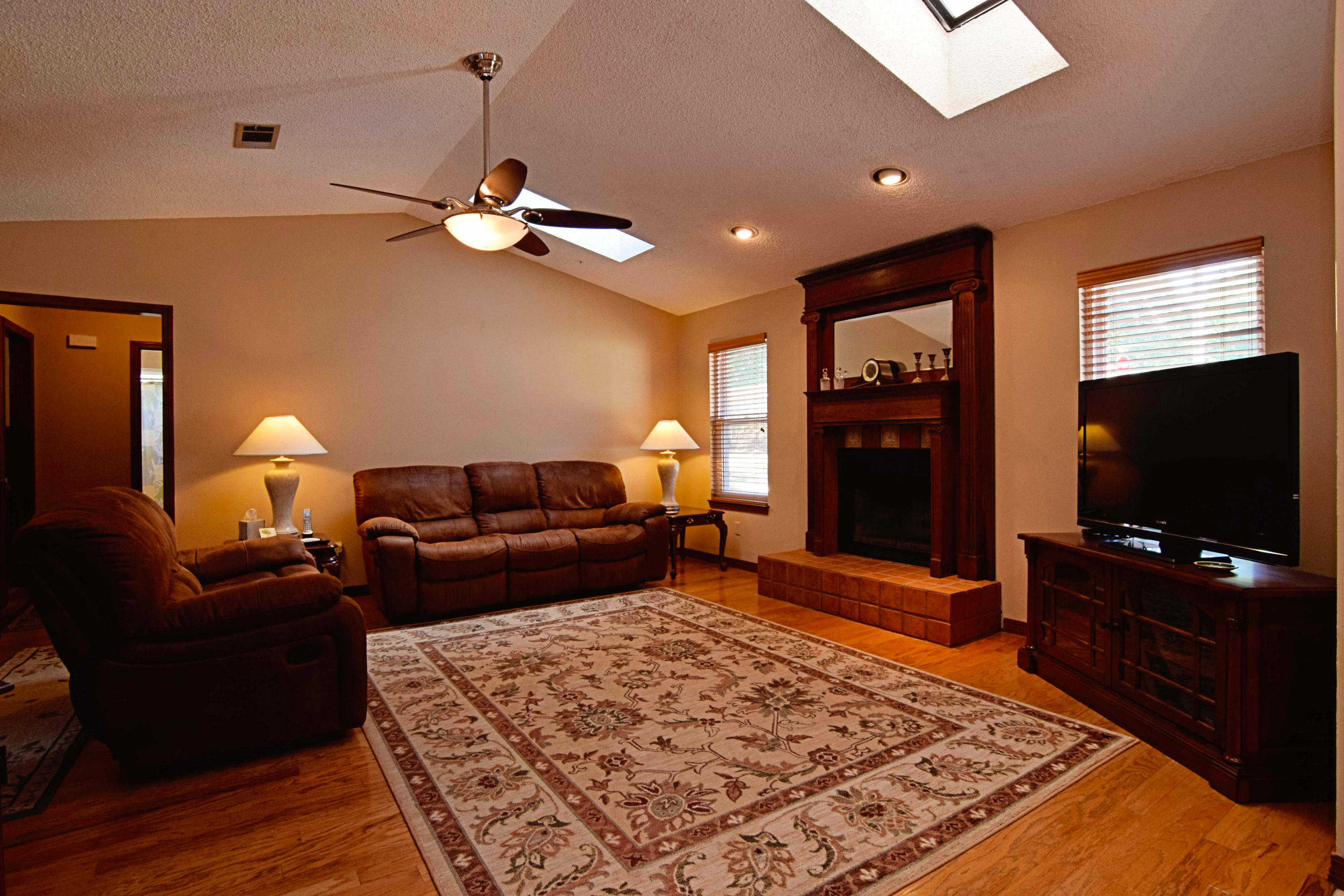 PALM CREST - Residential