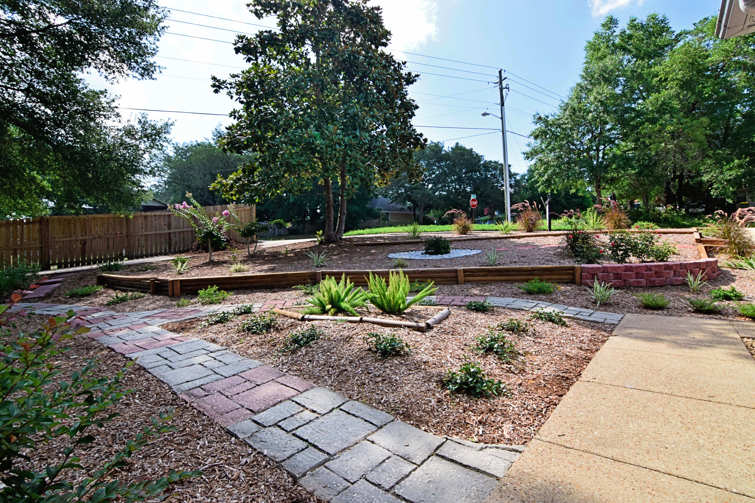 PALM CREST - Residential