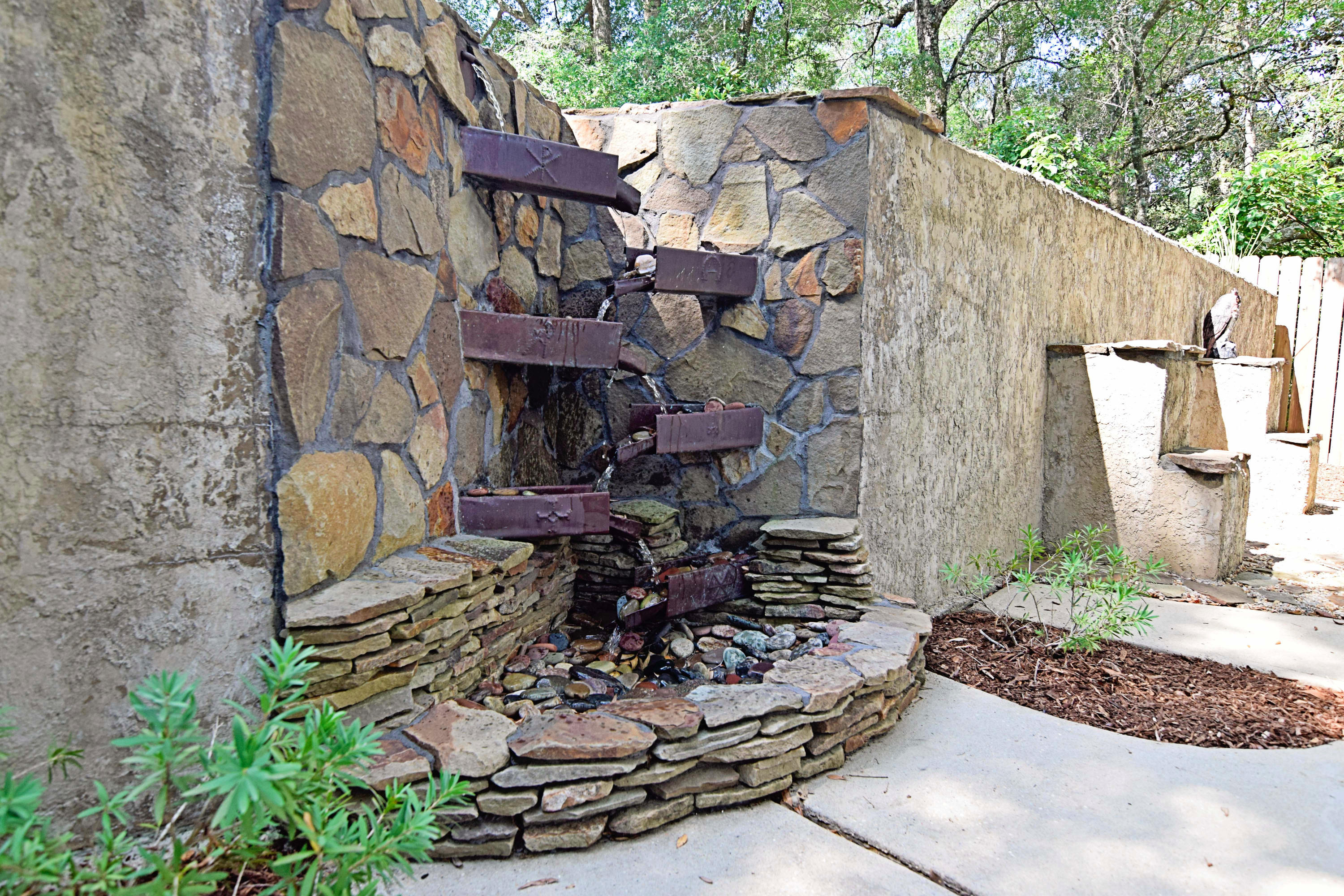 PALM CREST - Residential