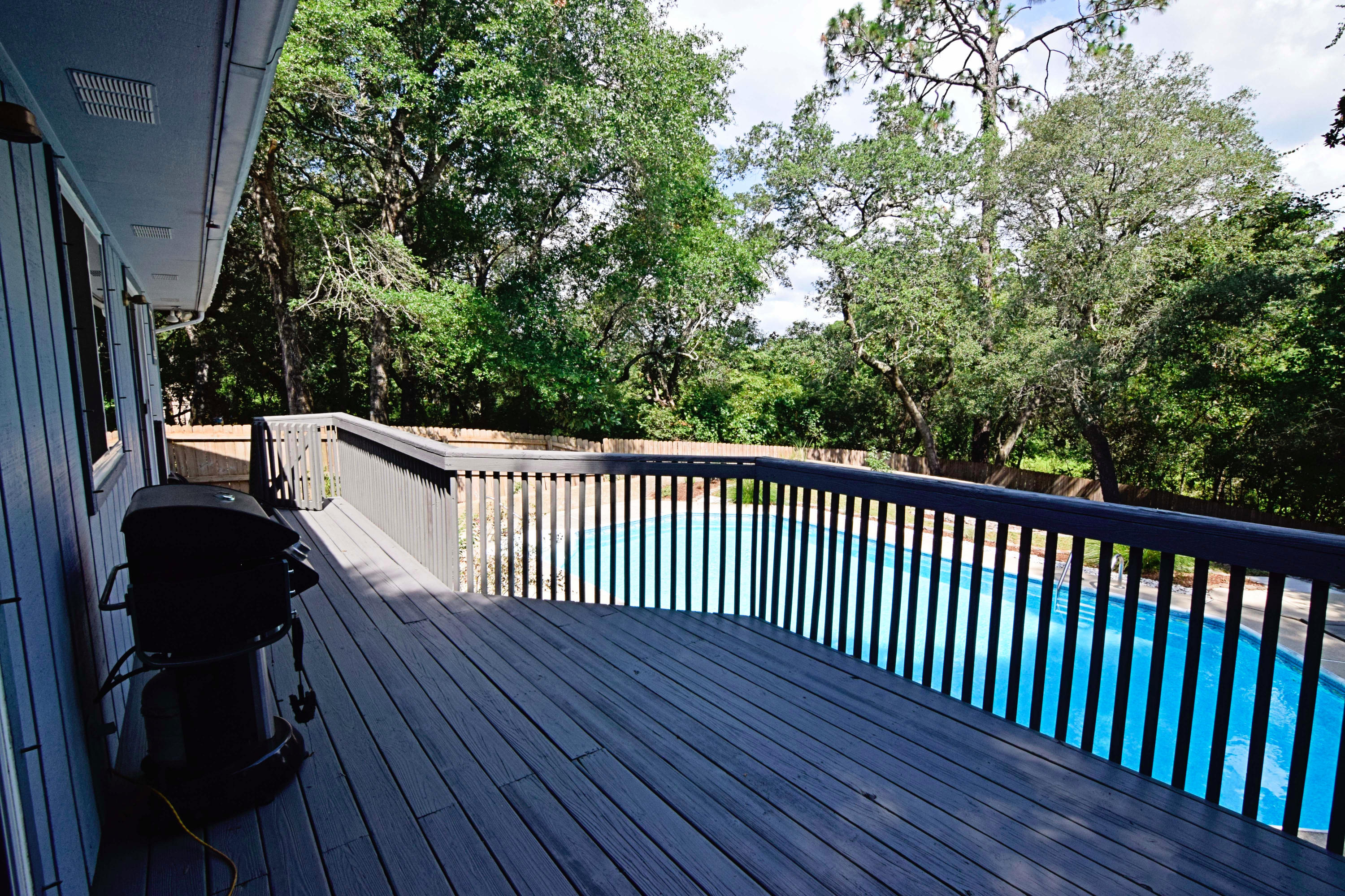 PALM CREST - Residential