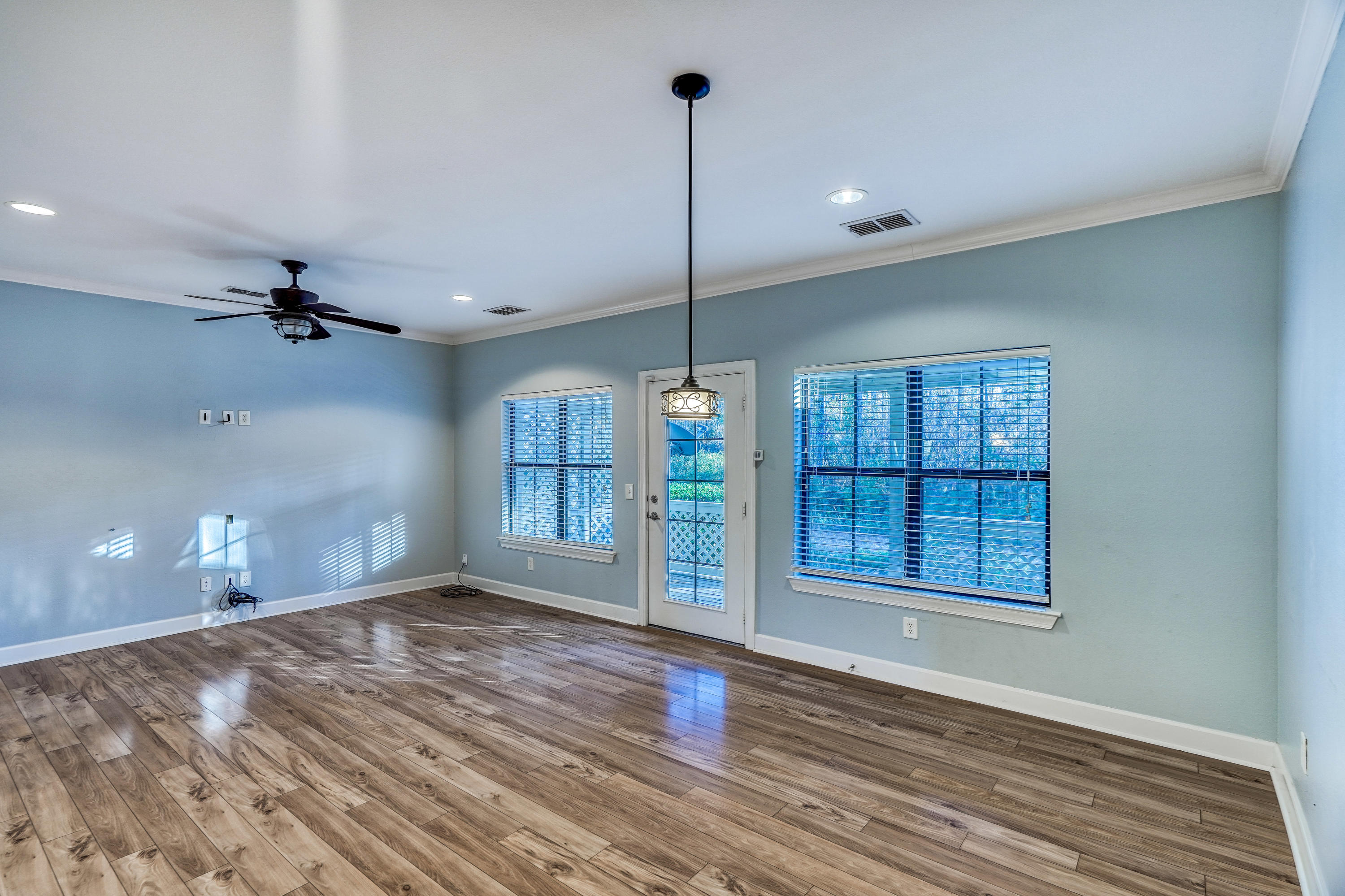 SOUTH HAVEN TOWNHOMES - Residential