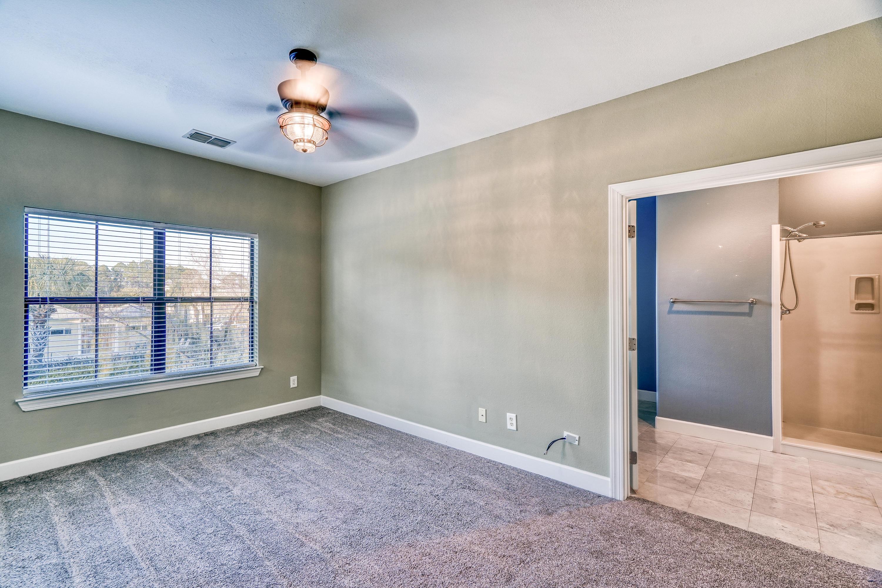 SOUTH HAVEN TOWNHOMES - Residential