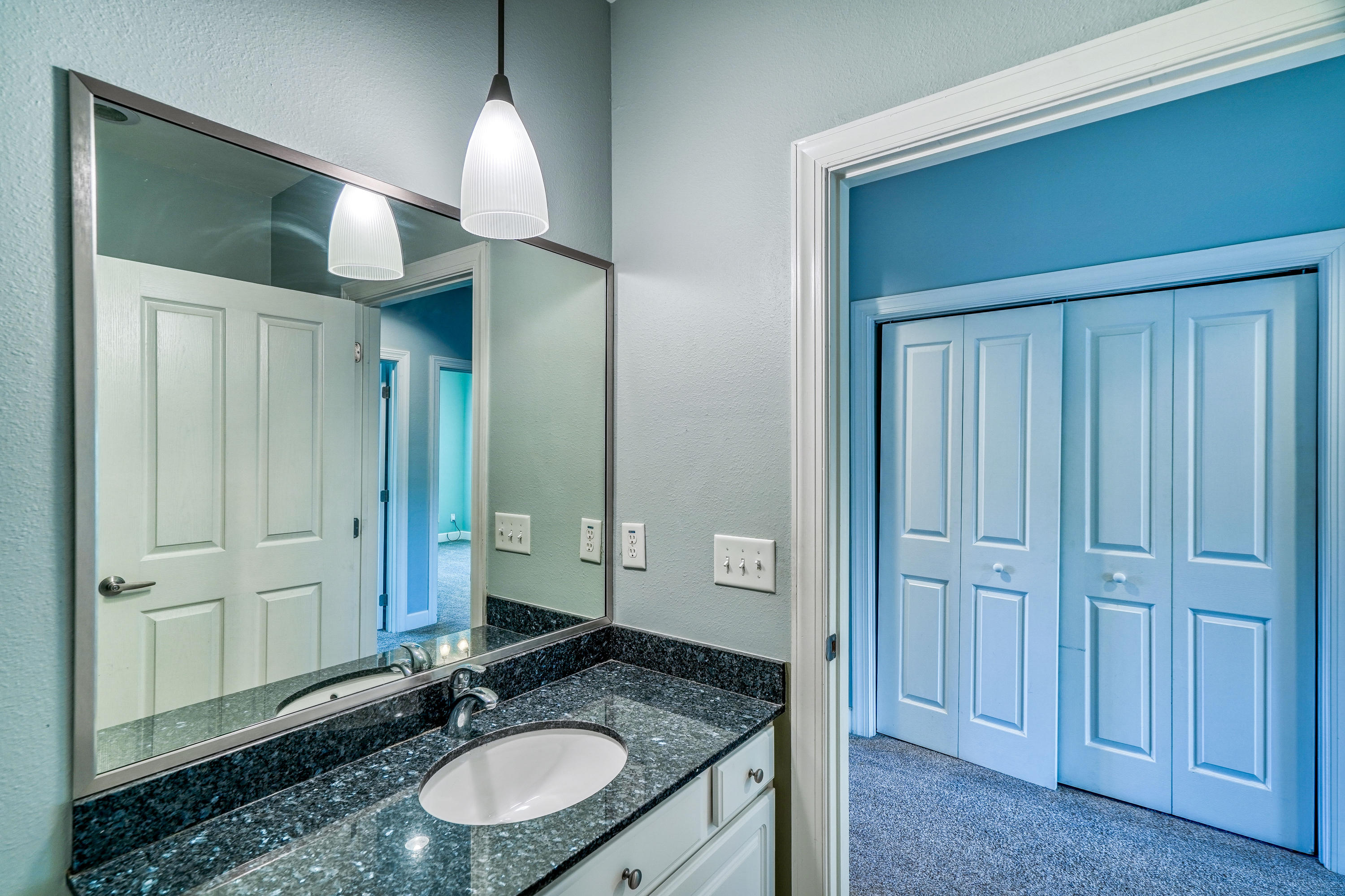 SOUTH HAVEN TOWNHOMES - Residential