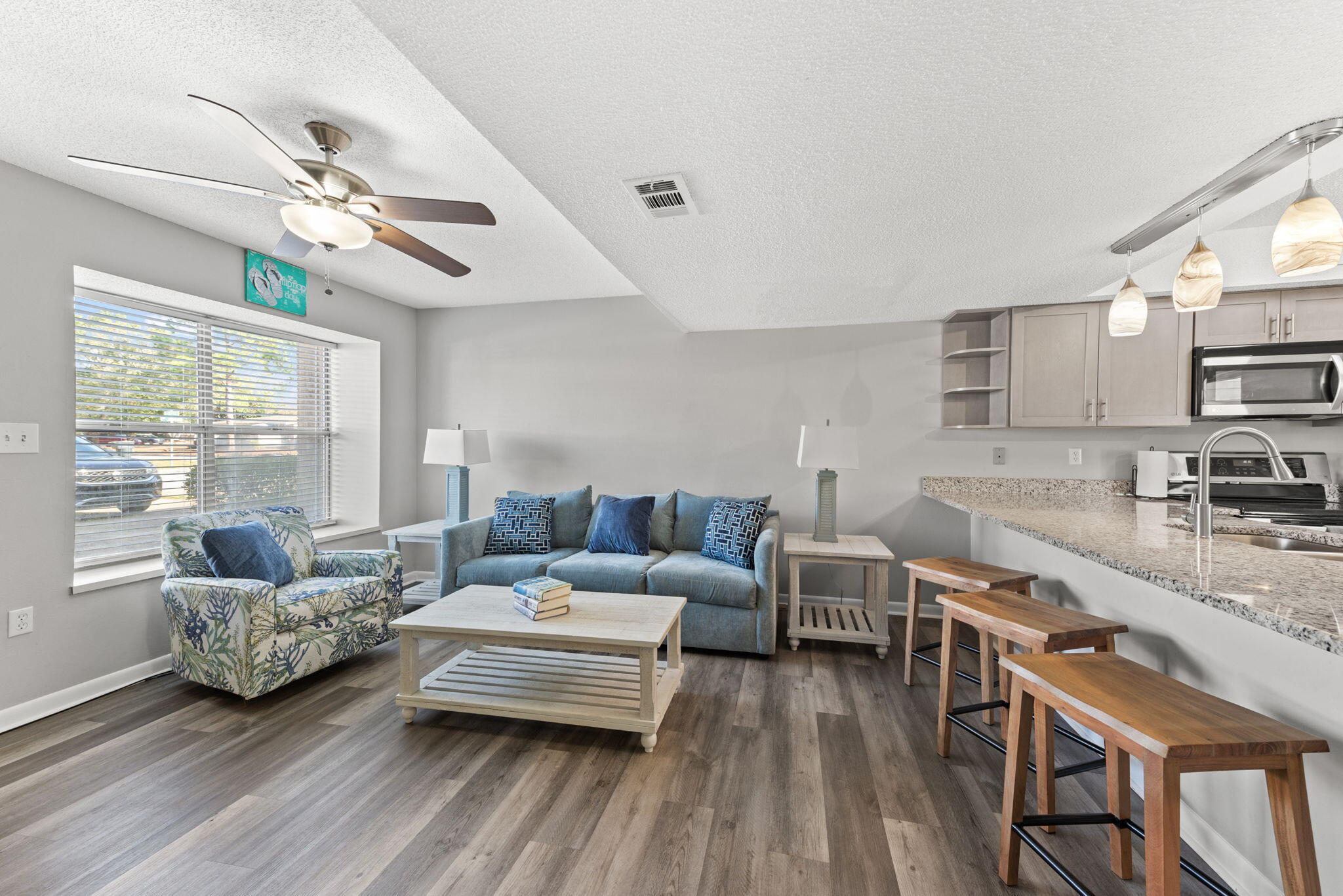 VIKING MANOR PH 1 - Residential