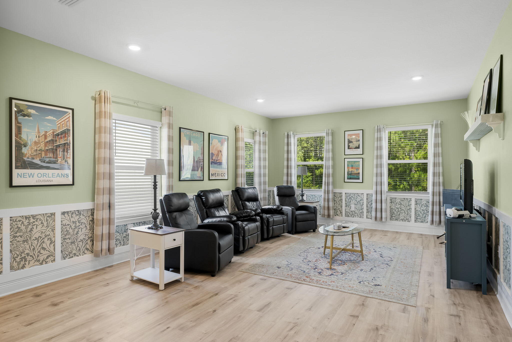 TIERRA VERDE - Residential