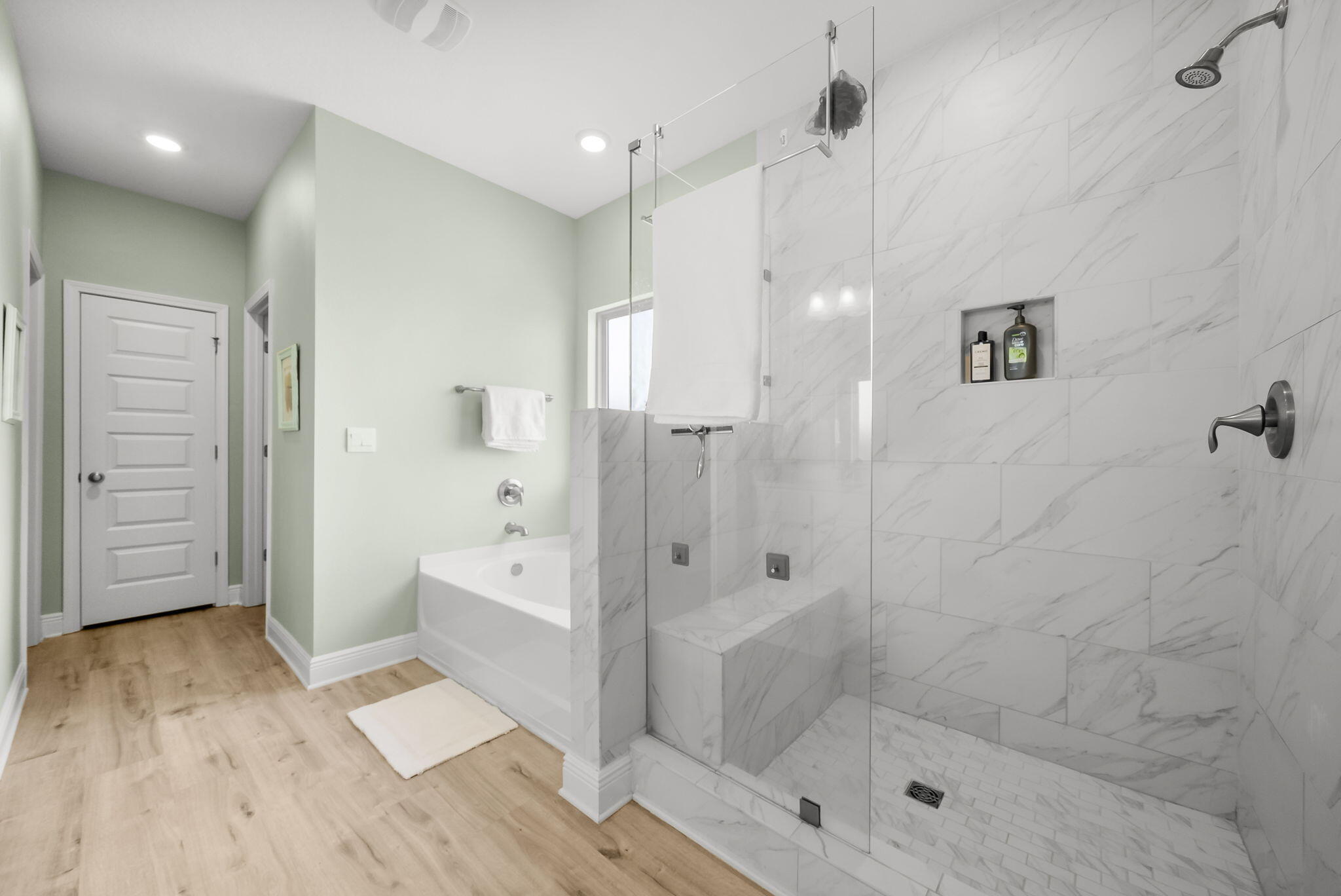 TIERRA VERDE - Residential