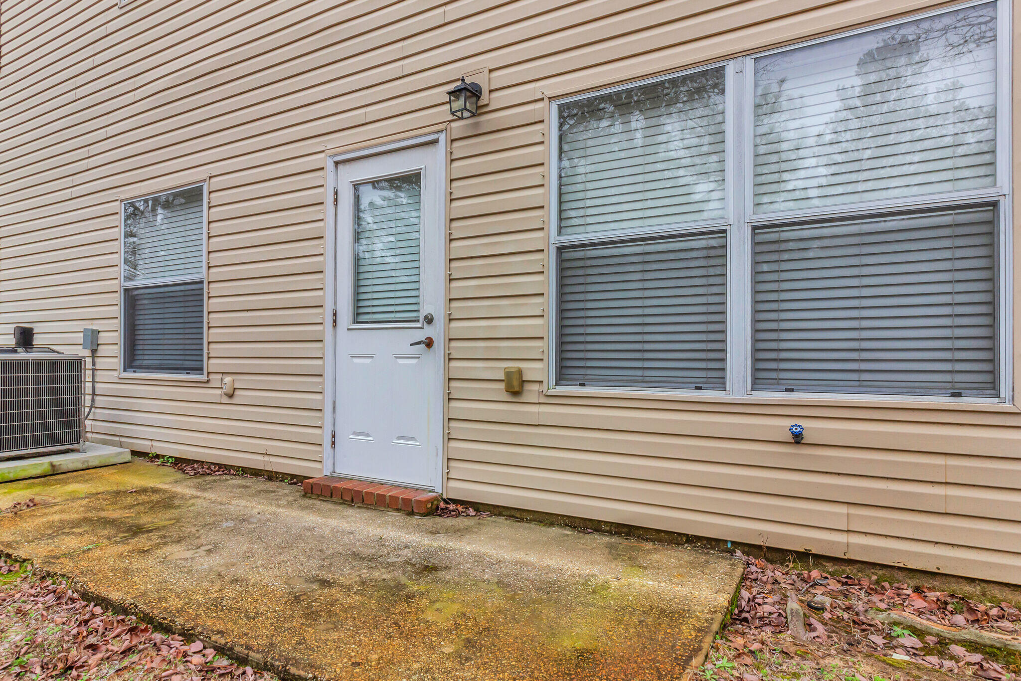 HADLEIGH HILLS T/H - Residential Lease