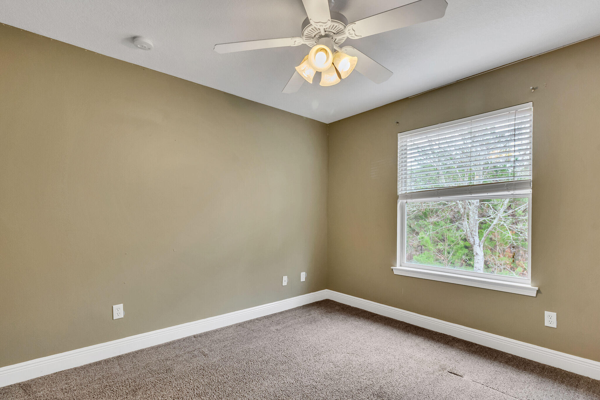 HADLEIGH HILLS T/H - Residential Lease